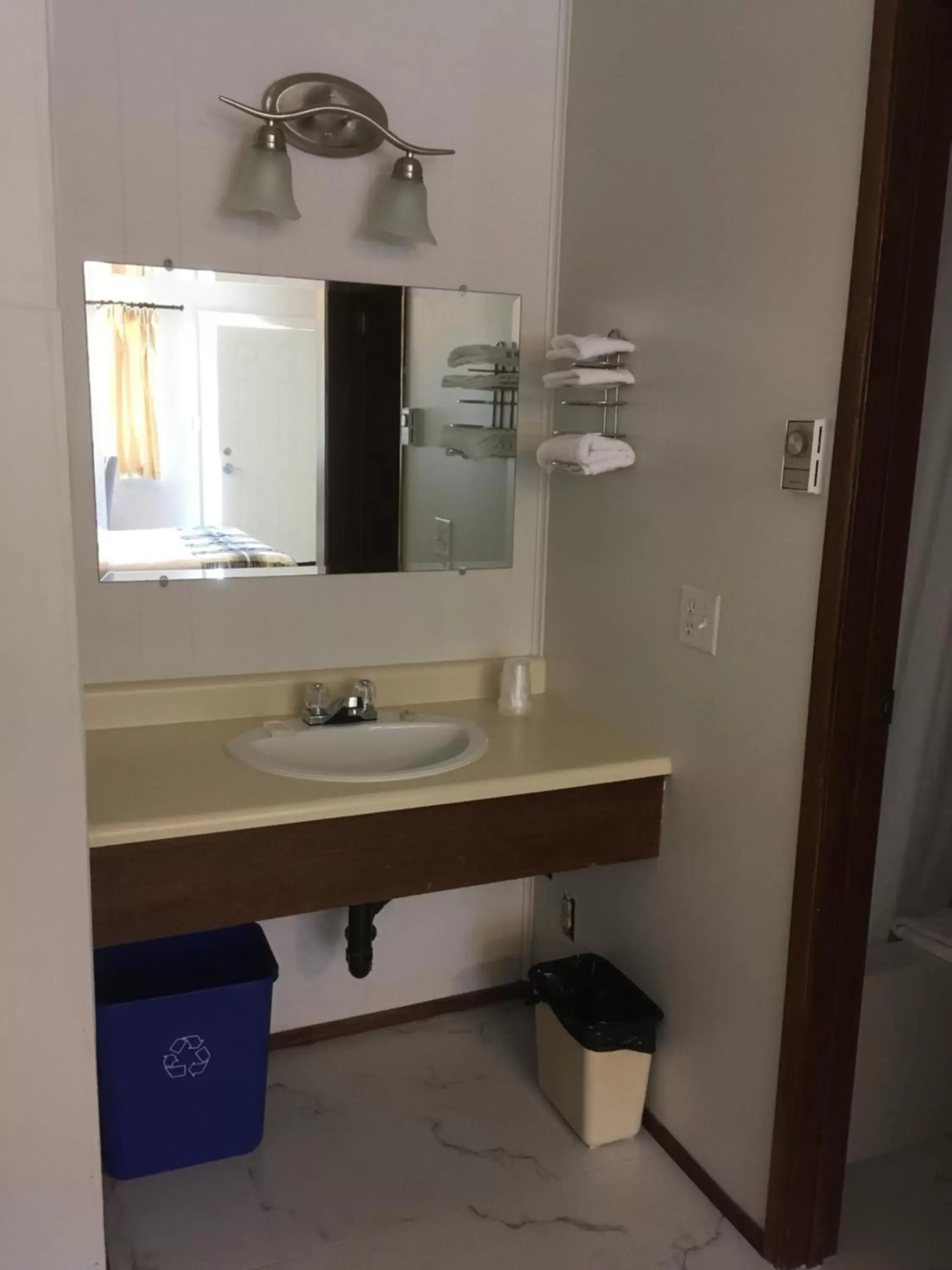 Bathroom in Christina Lake Motel and RV Park