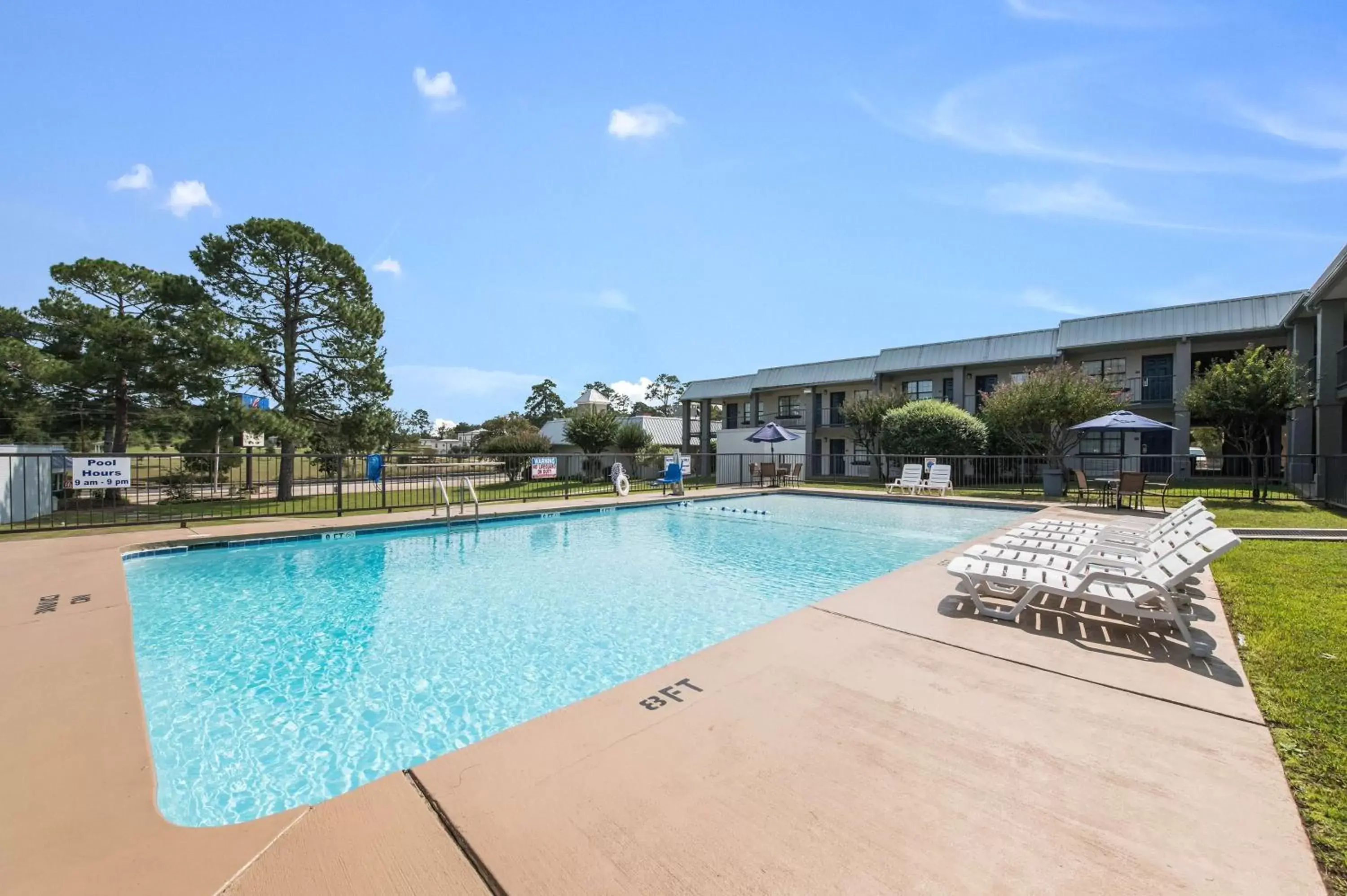 On site, Swimming Pool in Motel 6-Kilgore, TX