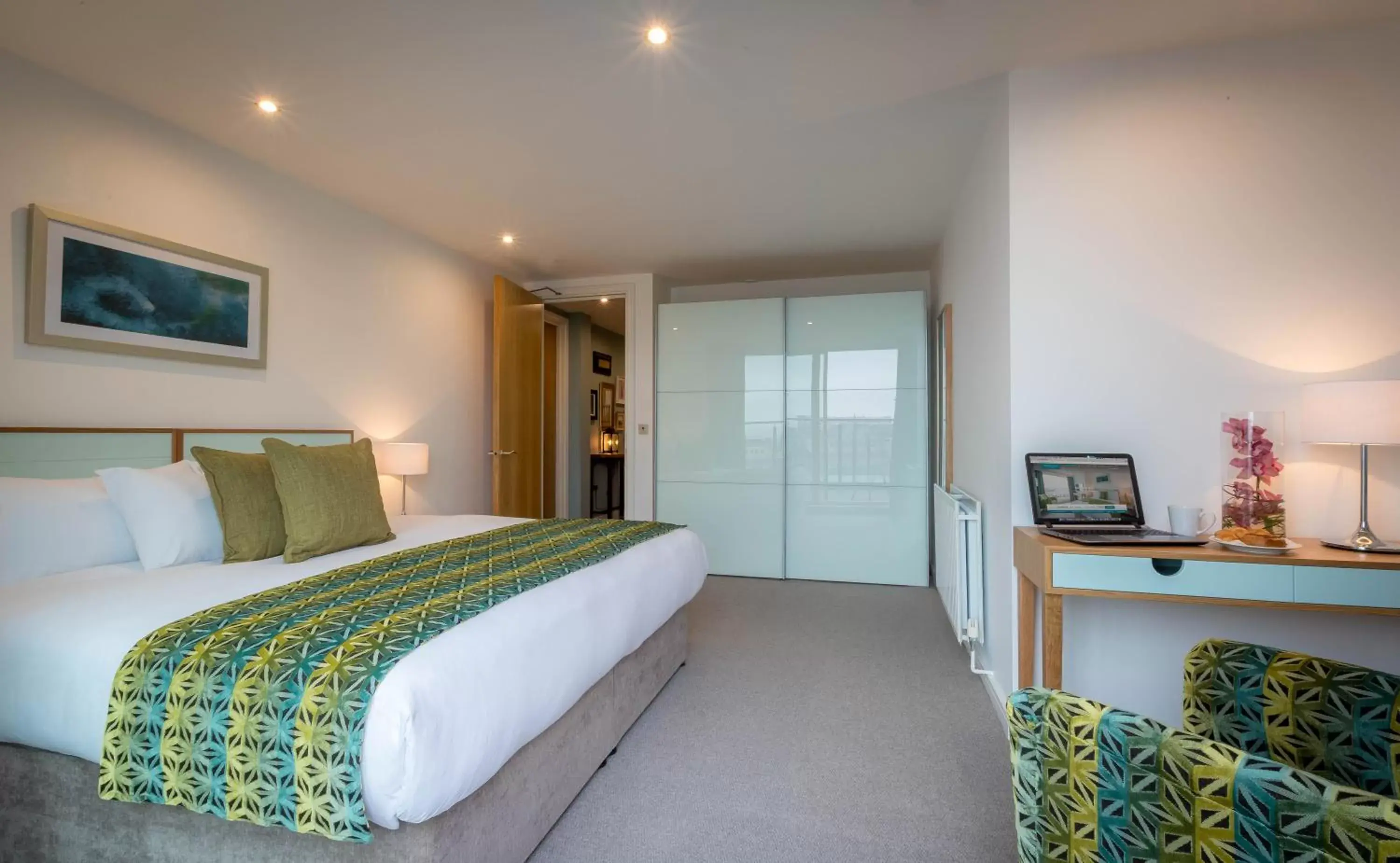 Bedroom, Bed in Talbot Suites at Stonebridge