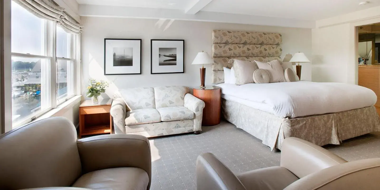 Spa Queen Partial Waterview with Balcony in Breakwater Inn Spa Queen Partial Waterview with Balcony in Breakwater Inn