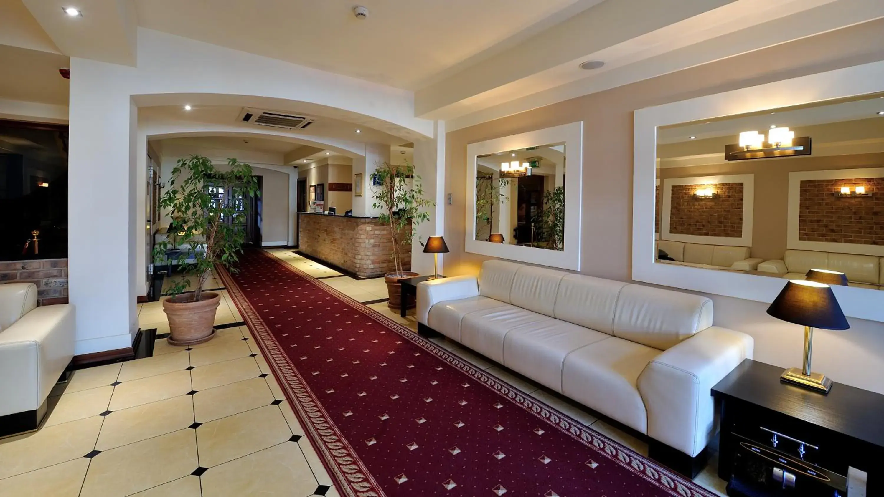 Lobby or reception, Lobby/Reception in Hotel Diament Vacanza Katowice - Siemianowice