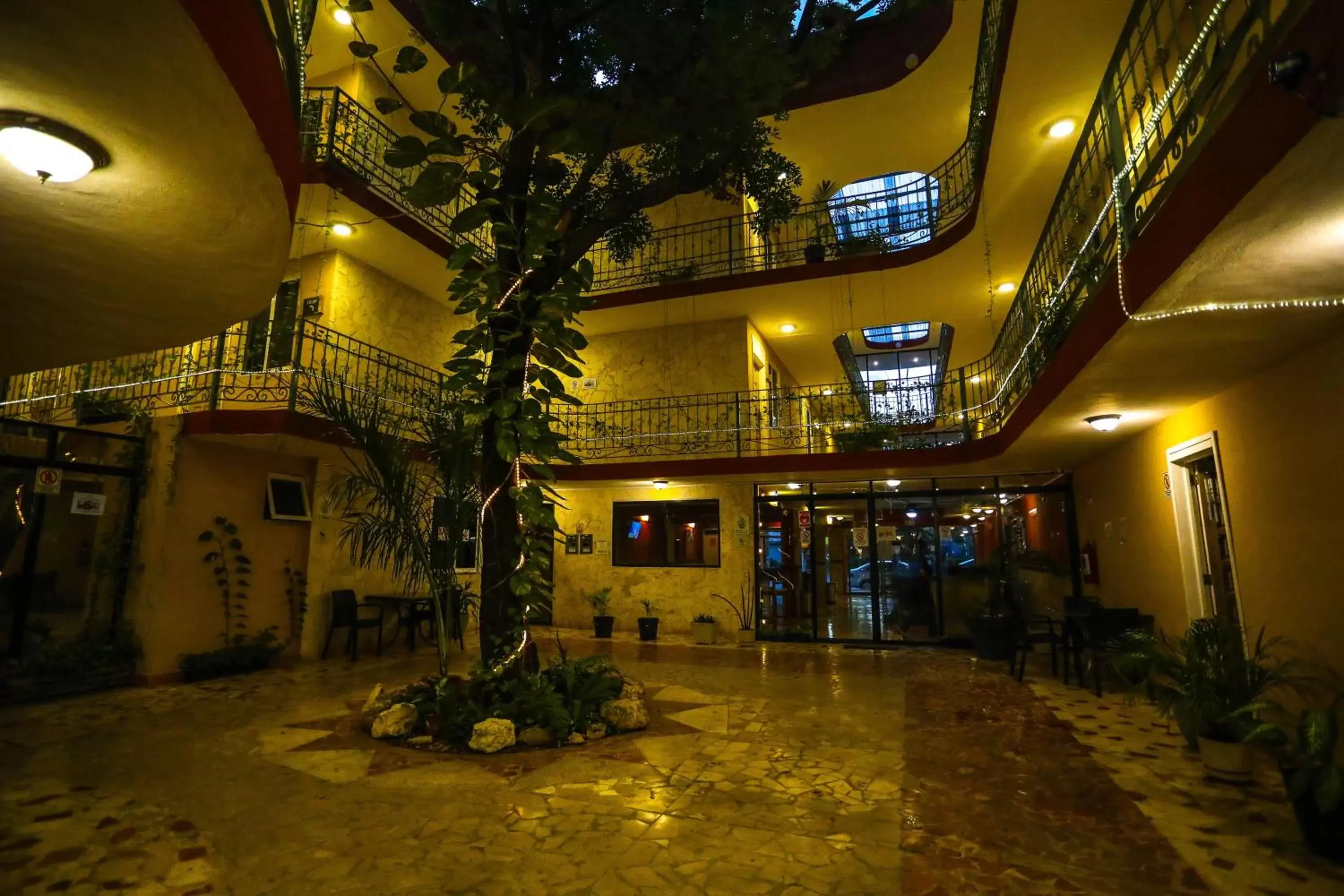 Night in Hotel Santa Maria