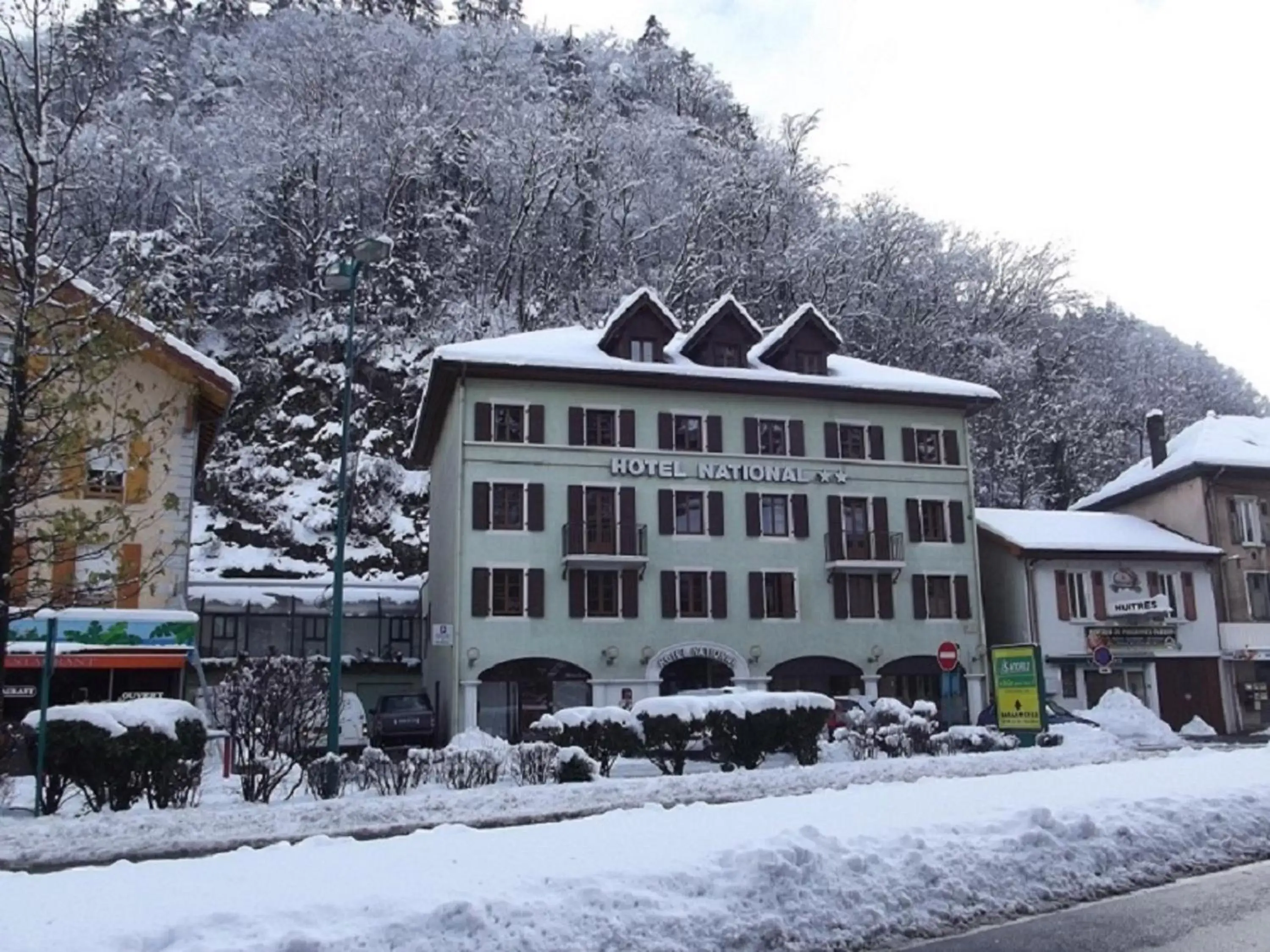 Property building, Winter in Hôtel National