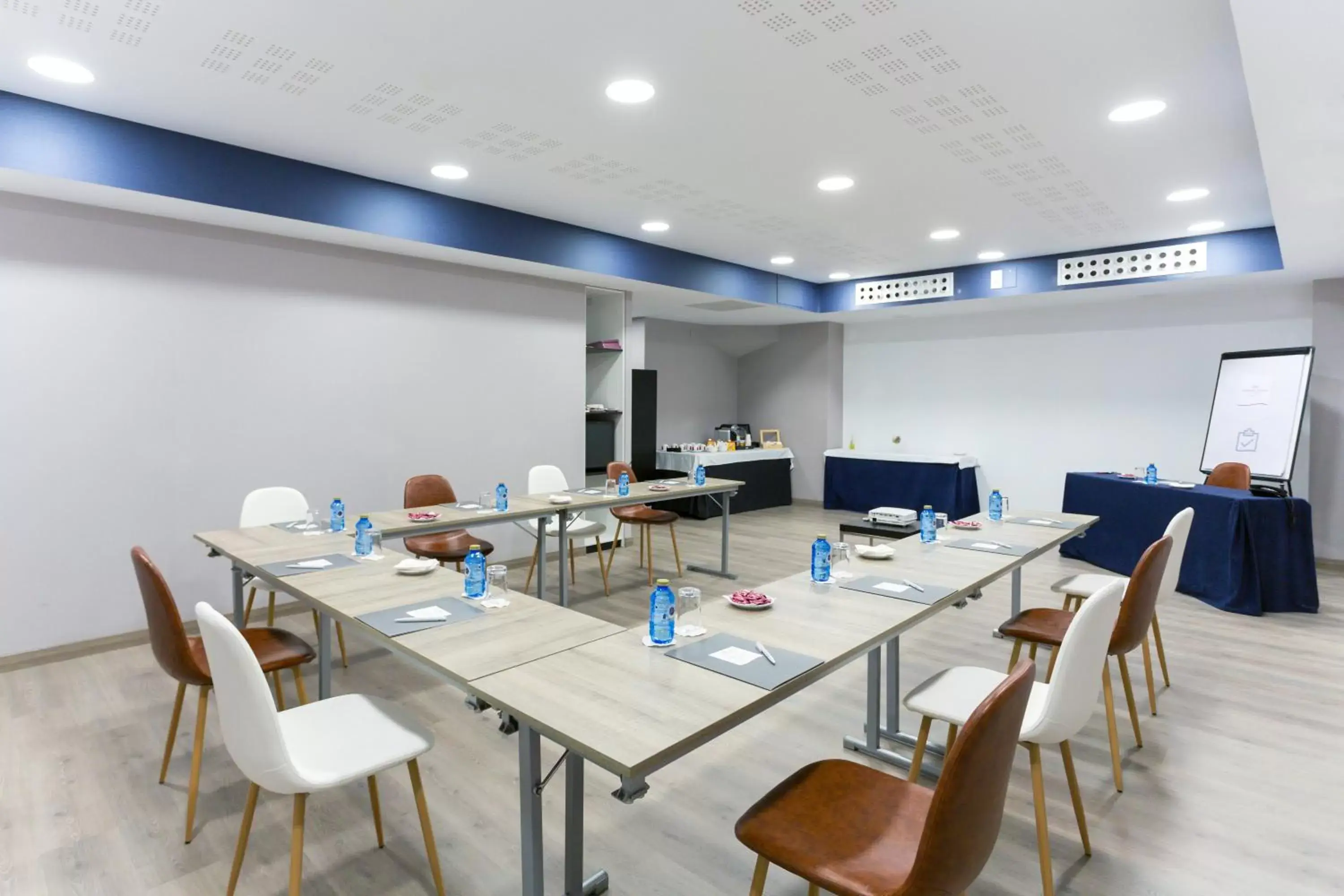 Meeting/conference room, Business Area/Conference Room in Hotel Crowne Plaza Madrid Airport