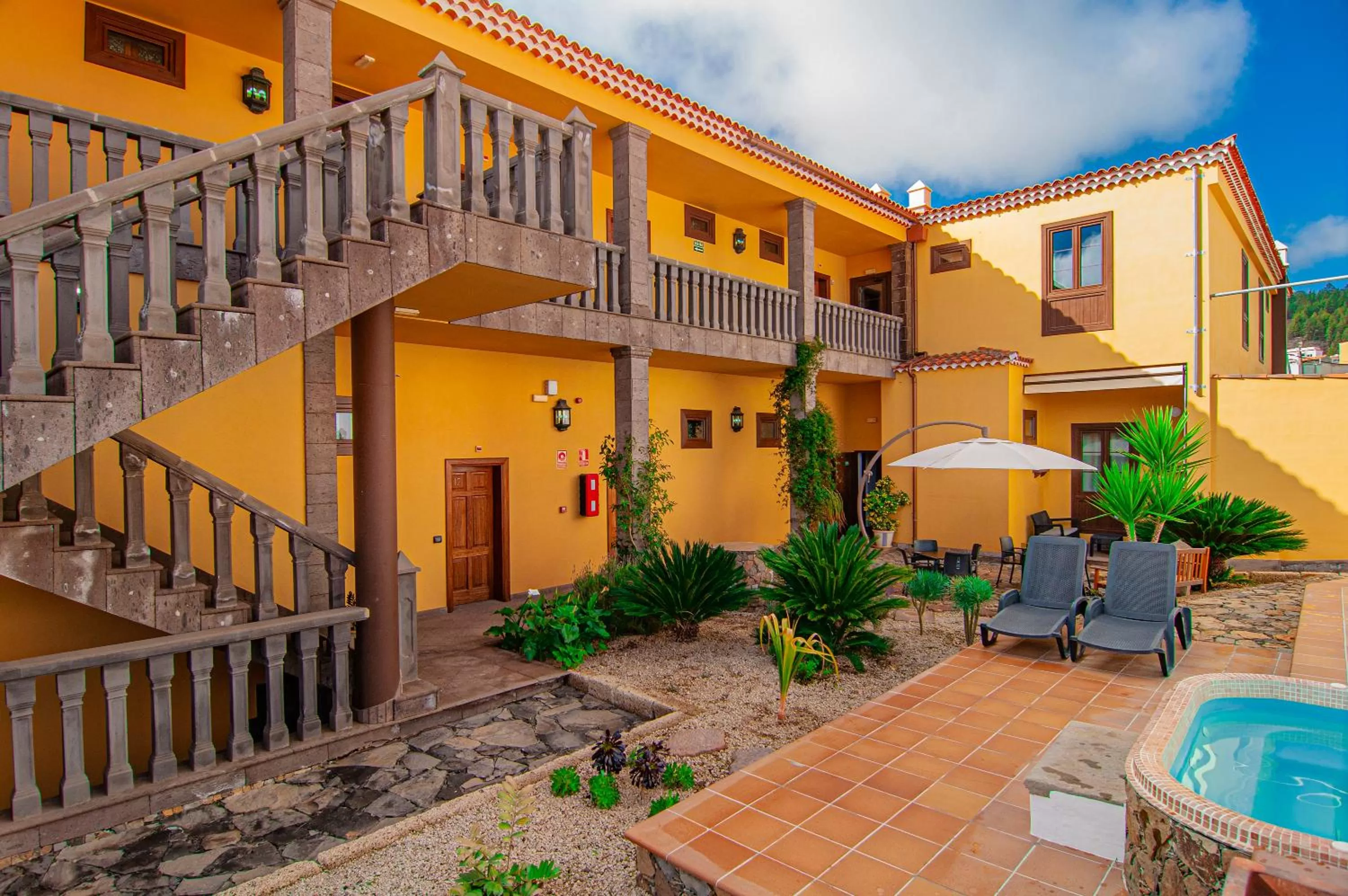 Patio in Hotel El Tejar & Spa
