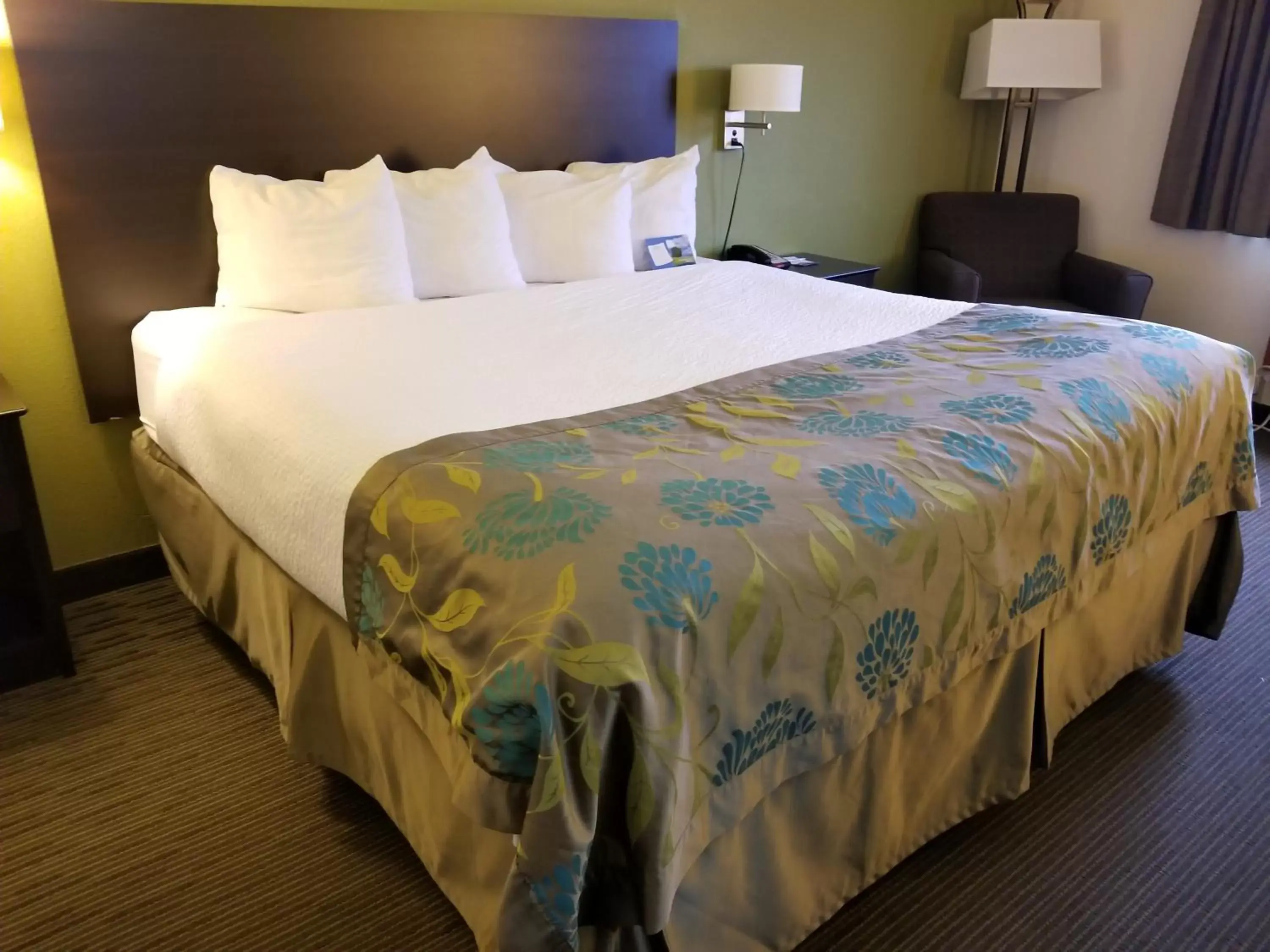 Bed in Baymont by Wyndham Eau Claire WI