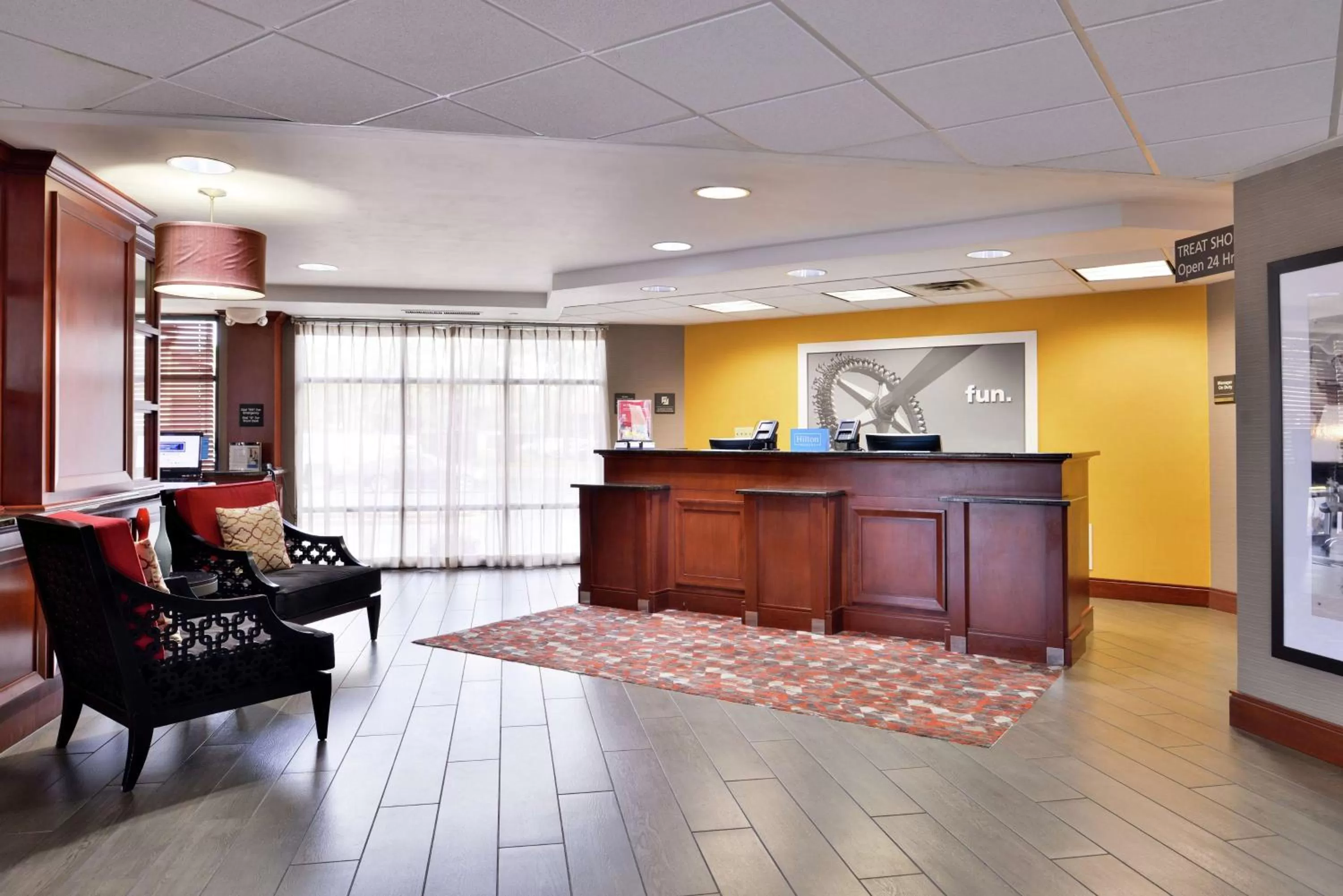 Lobby or reception in Hampton Inn Norfolk/Virginia Beach
