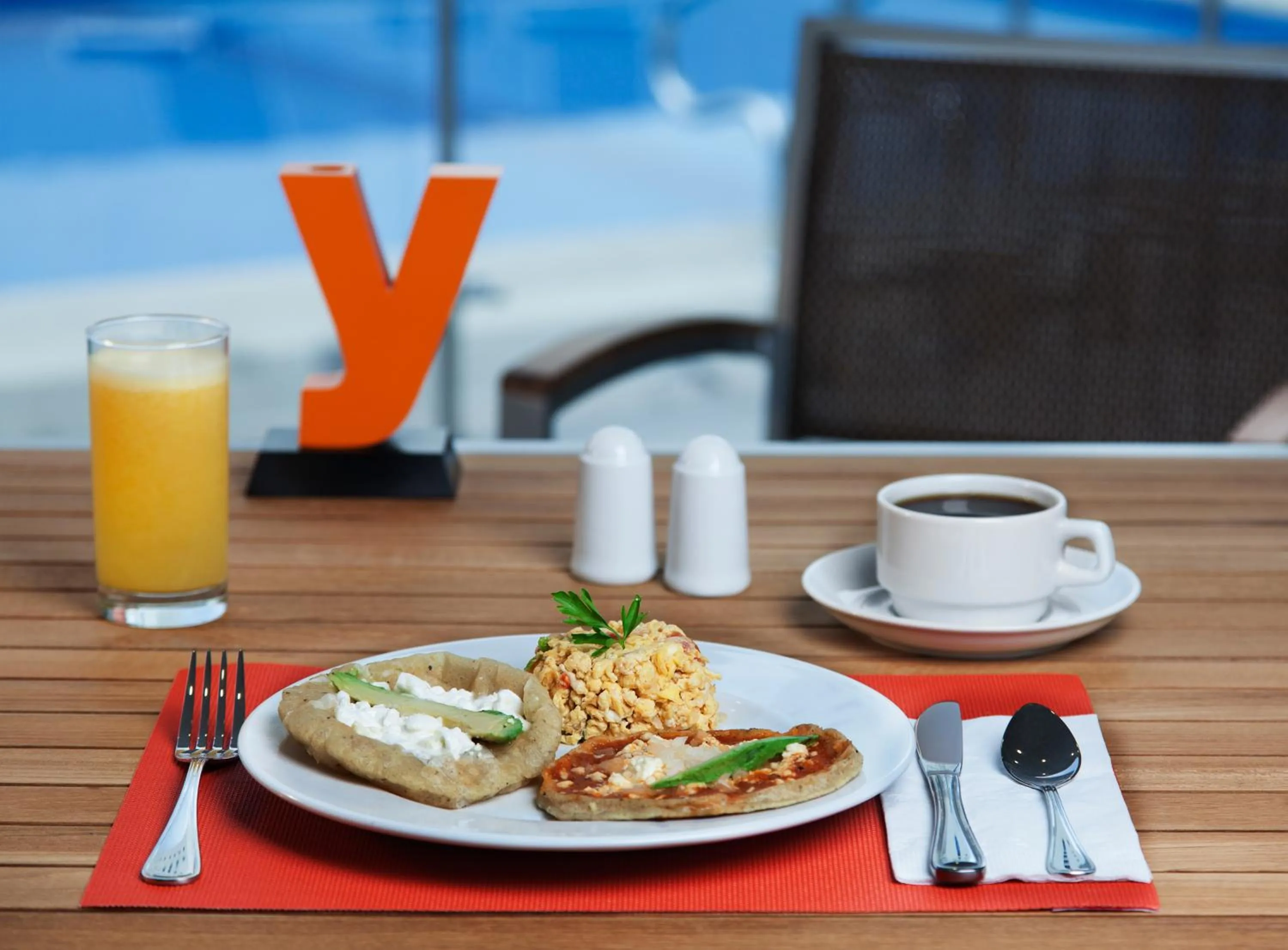 Restaurant/places to eat in Hotel Yes Inn Nuevo Veracruz