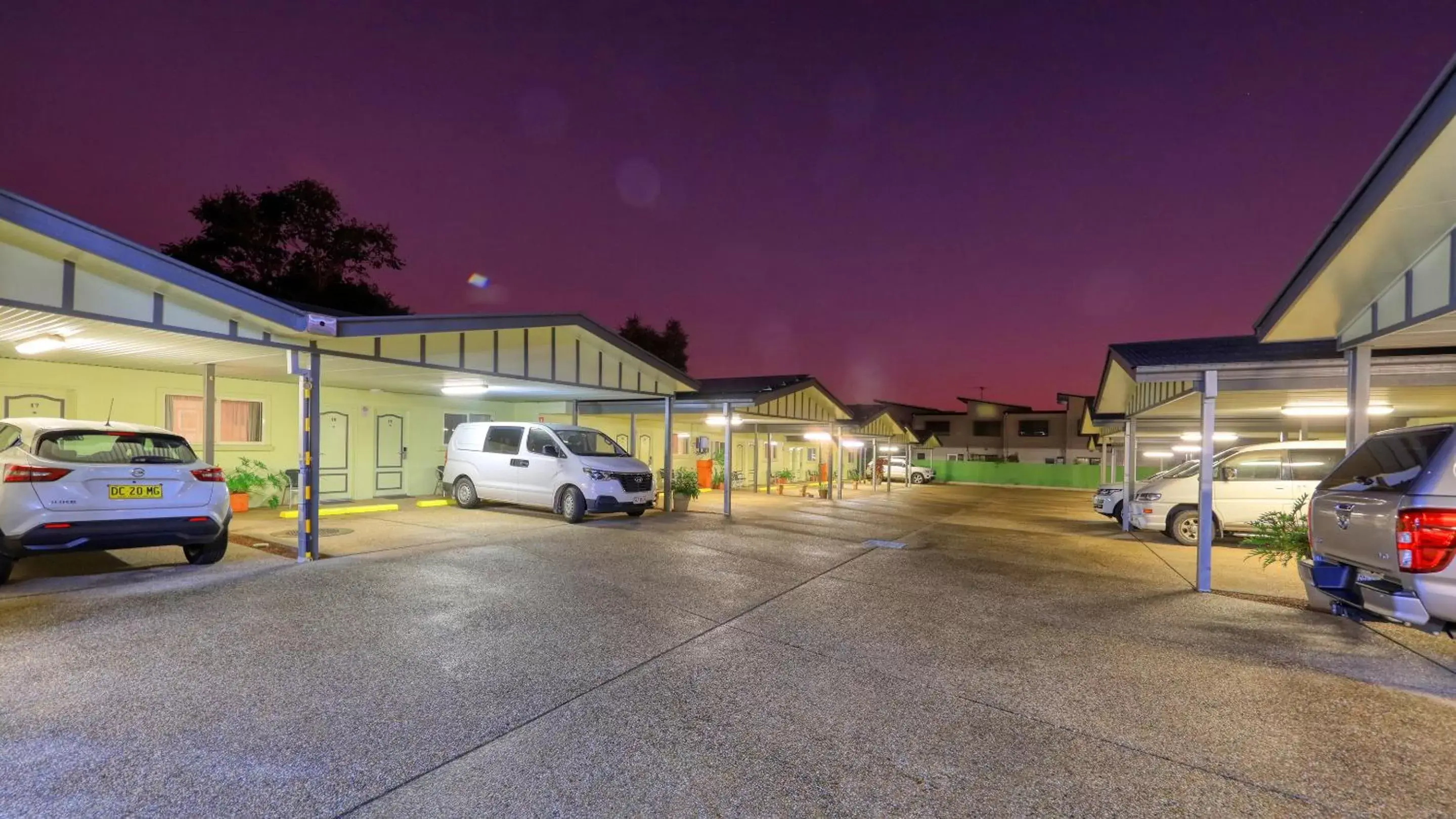 Property Building in Best Western Caboolture Gateway Motel