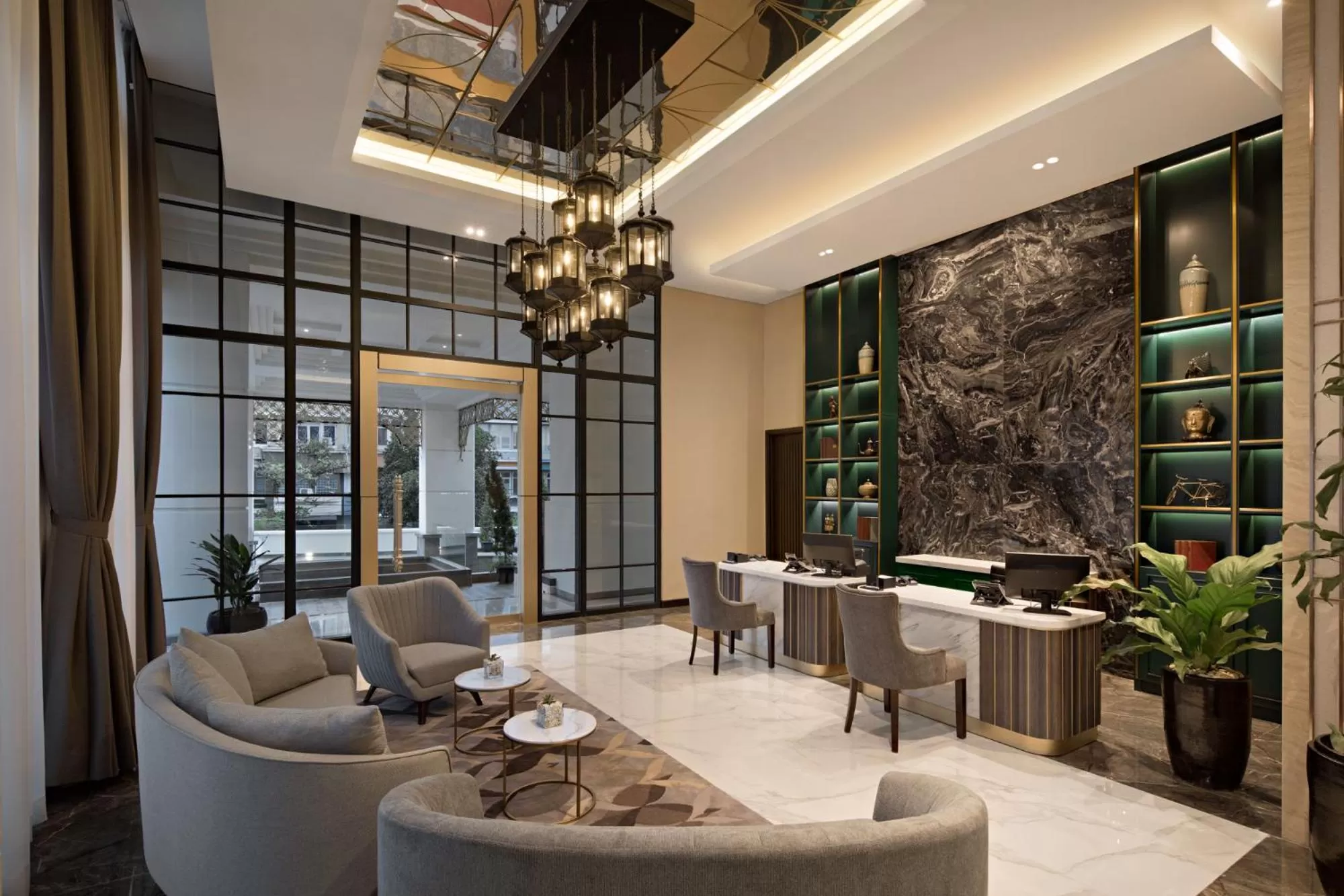 Lobby or reception in Sutasoma Hotel