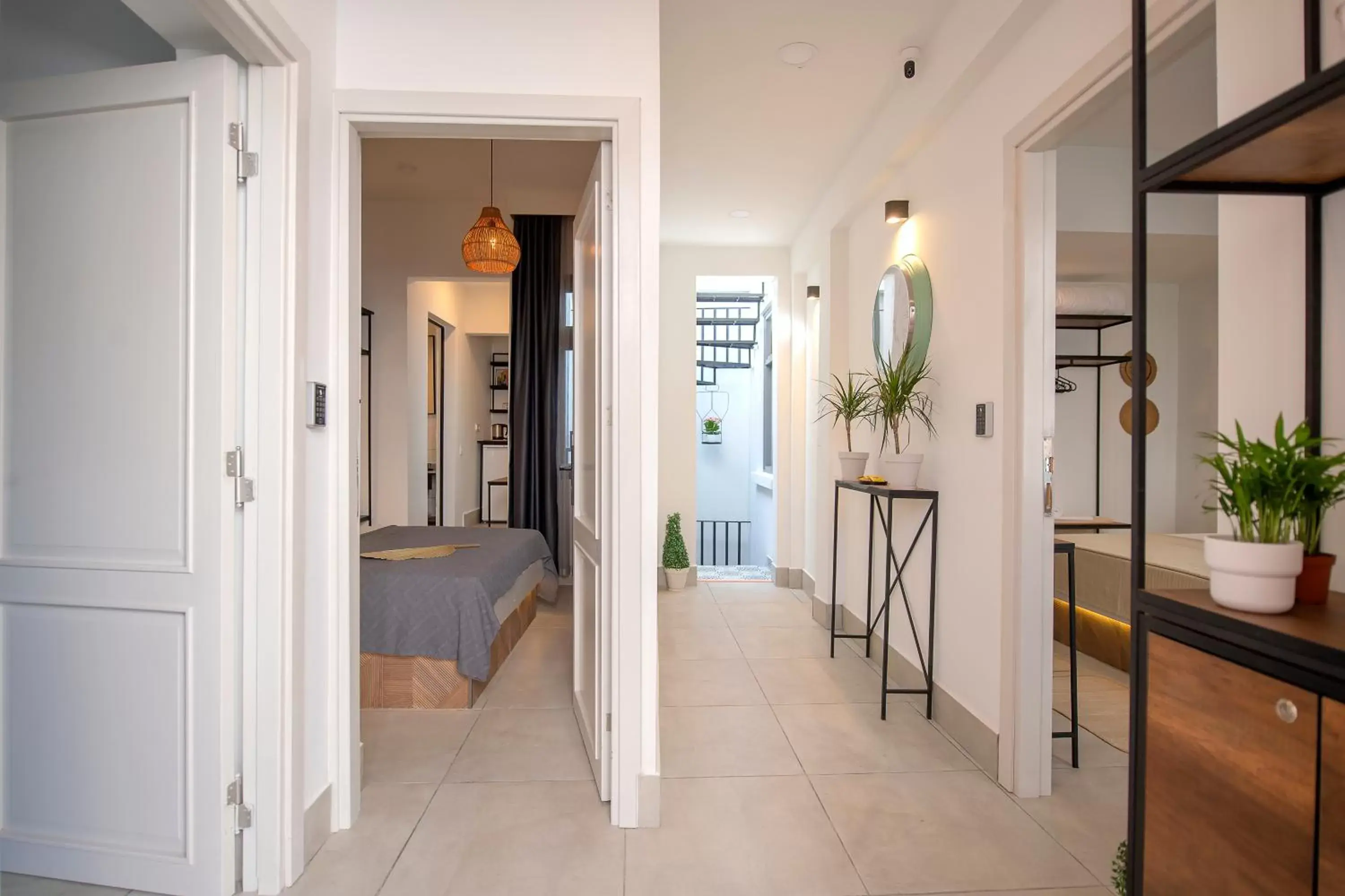 Property building, Bed in The Easy Rooms Terrace Property building, Bed in The Easy Rooms Terrace