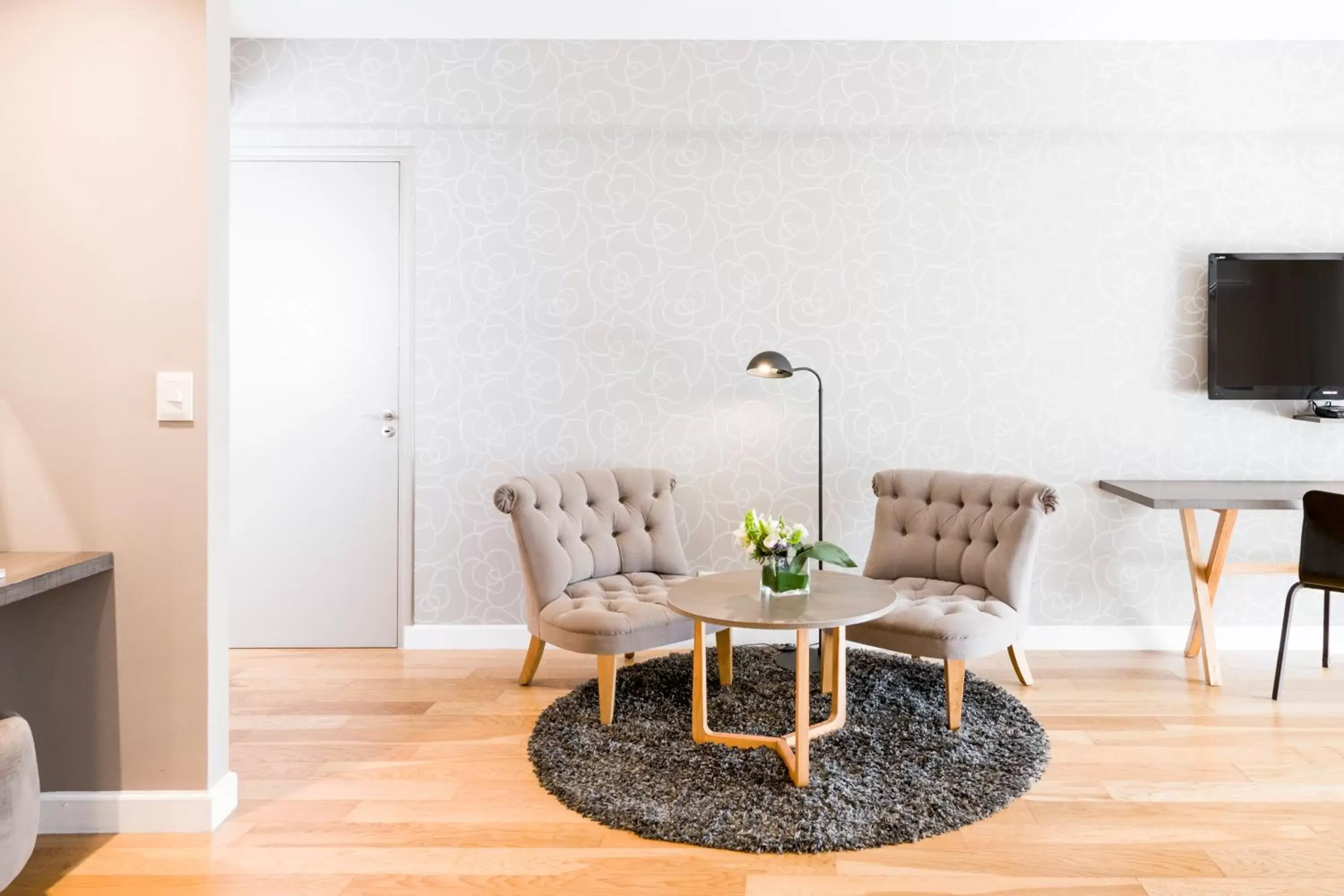 Seating Area in Casasur Bellini Hotel