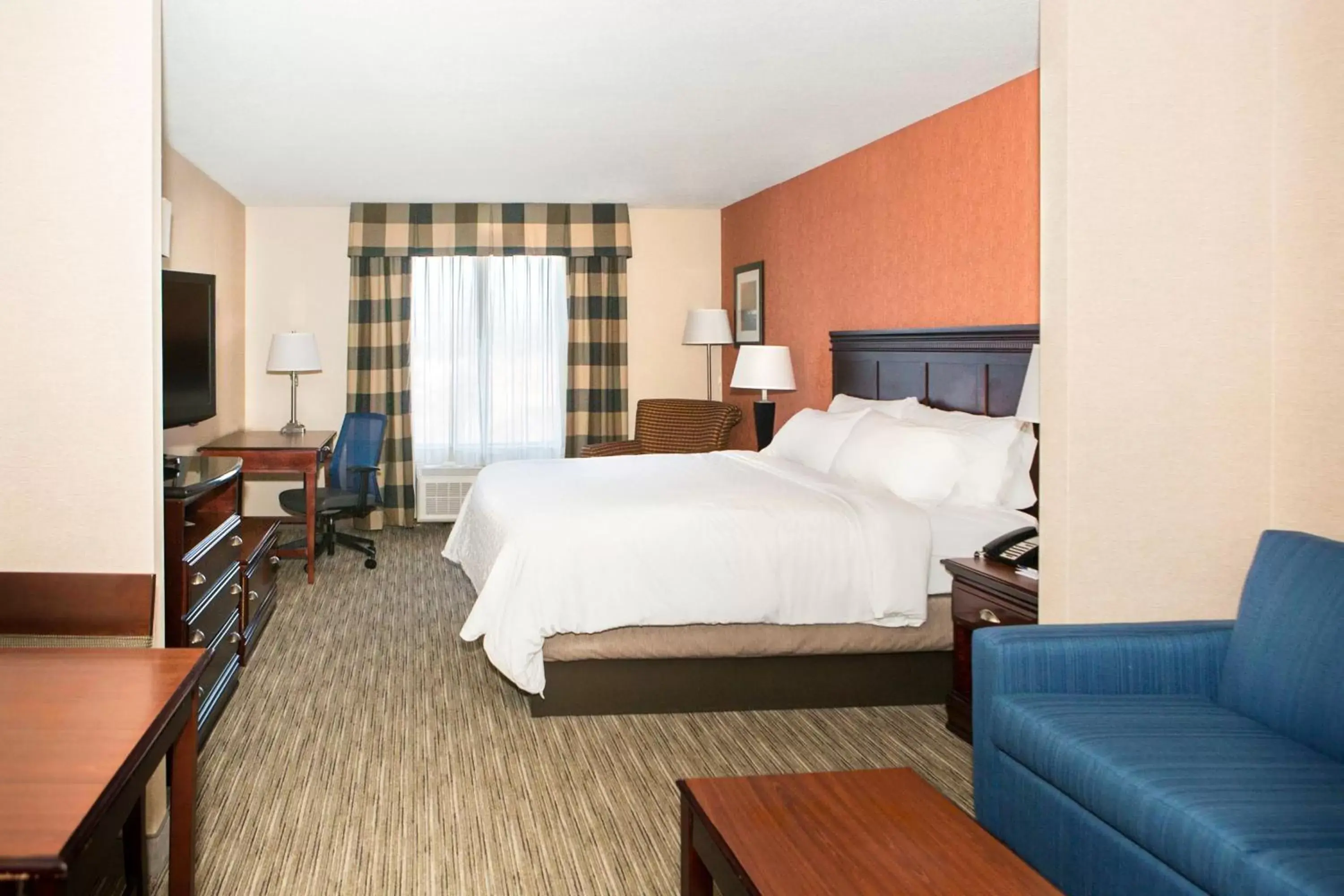 Photo of the whole room in Holiday Inn Express & Suites by IHG Chambersburg, an IHG Hotel