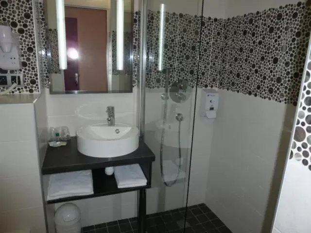 Shower, Bathroom in Tourhotel Blois