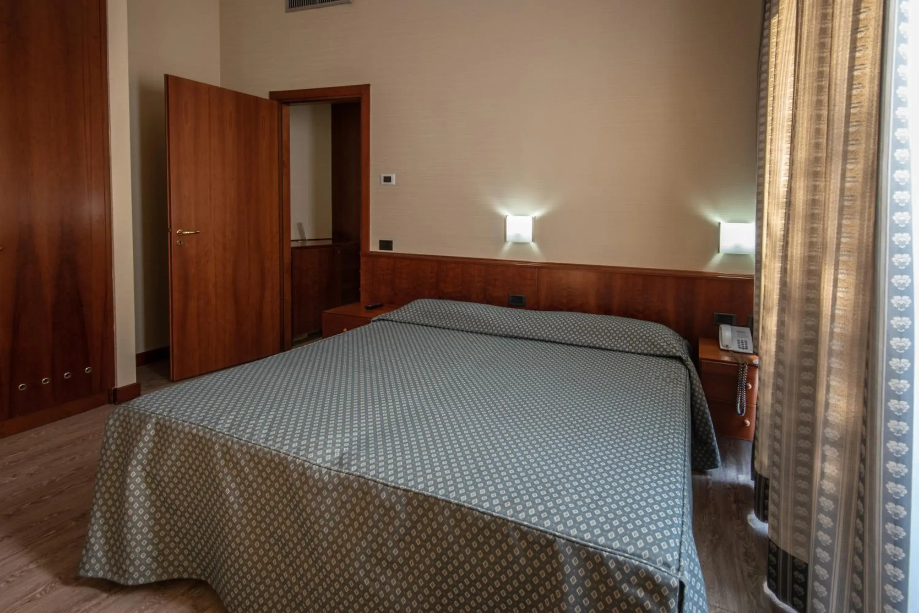 Bedroom, Bed in Hotel Petra