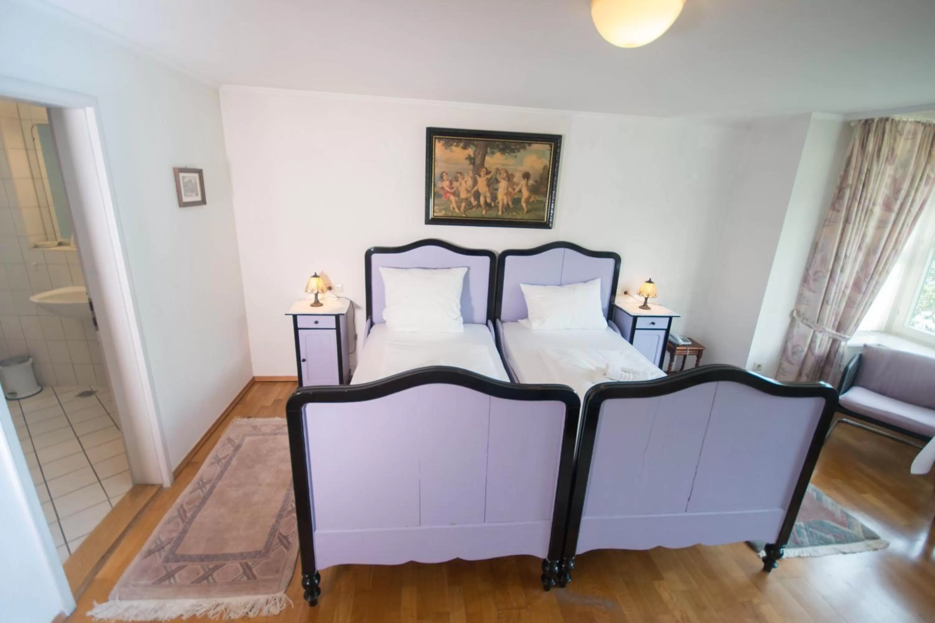 Bed in Gasthaus zum Löwen - Restaurant Akropolis