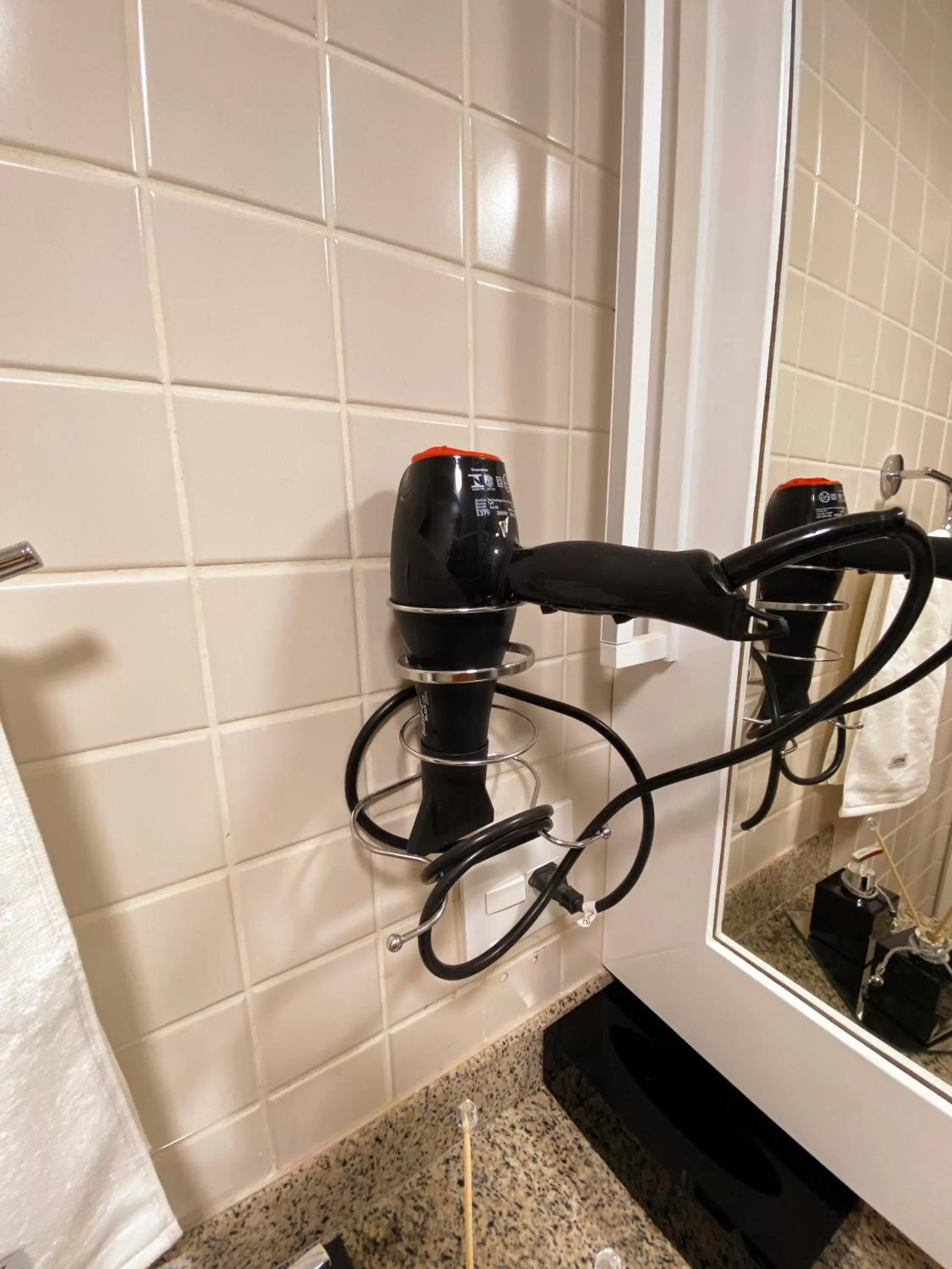 Shower in São Paulo Moema Times Square - Suite LUXO