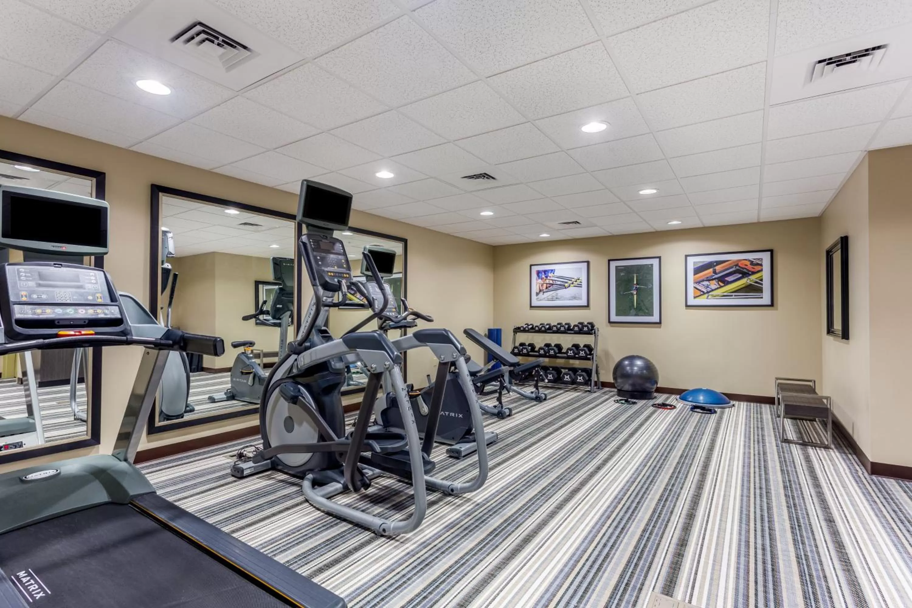 Fitness centre/facilities in Candlewood Suites Bethlehem South by IHG