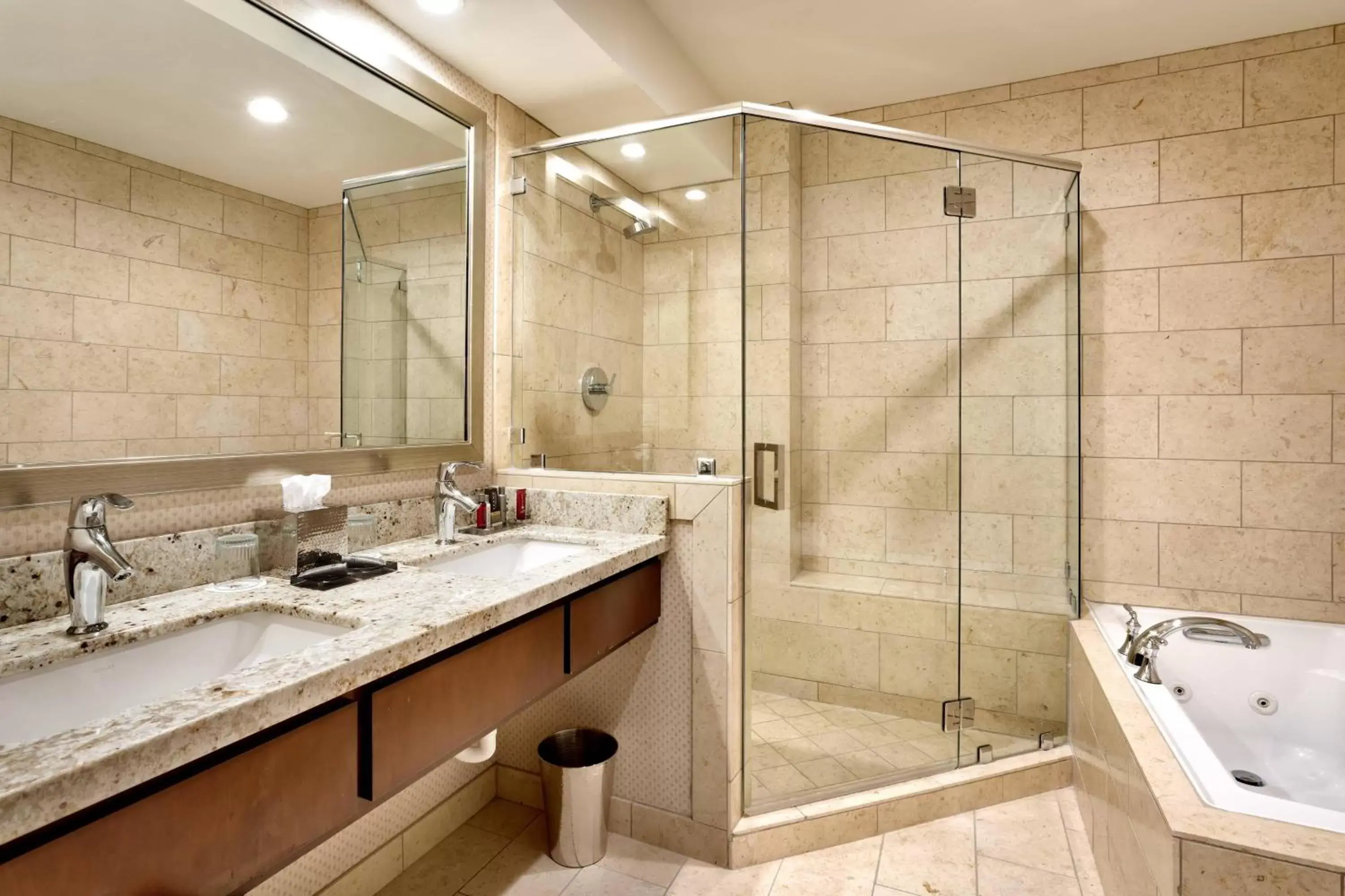 Bathroom in Salt Lake City Marriott University Park