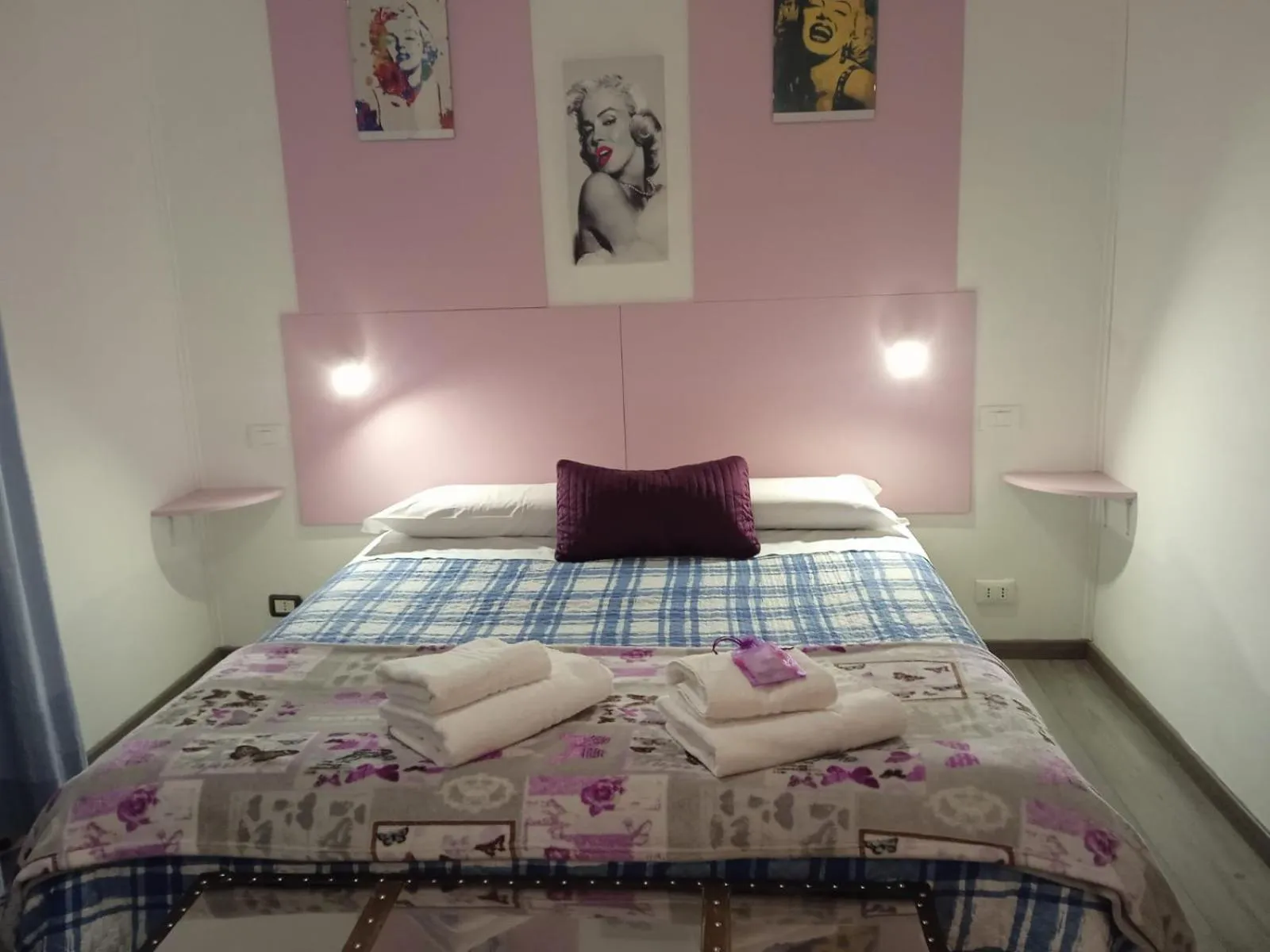 Bedroom in Megaride Guest House