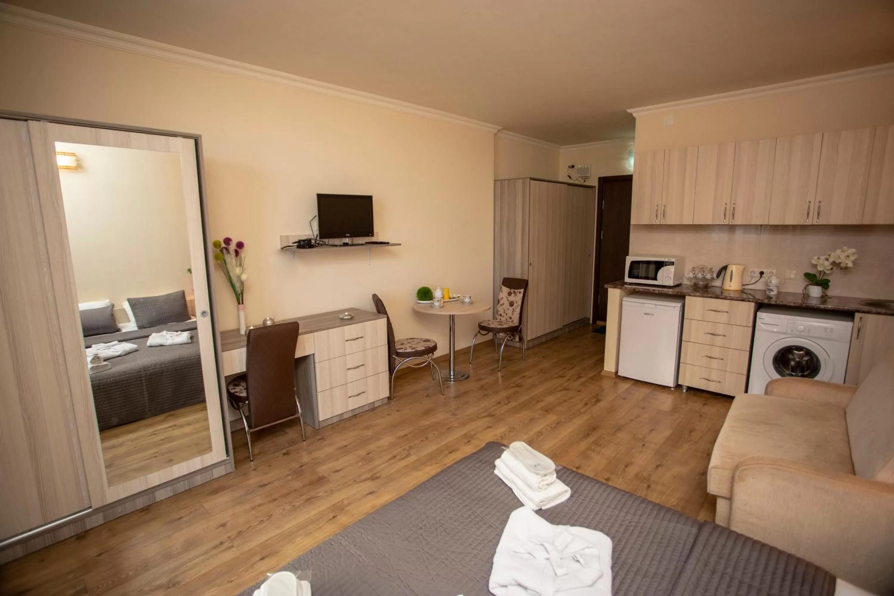 Living room, Bed in Blue Star Batumi