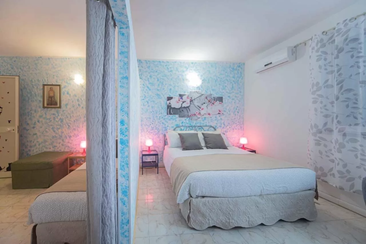 Bed in Albergo Luisss