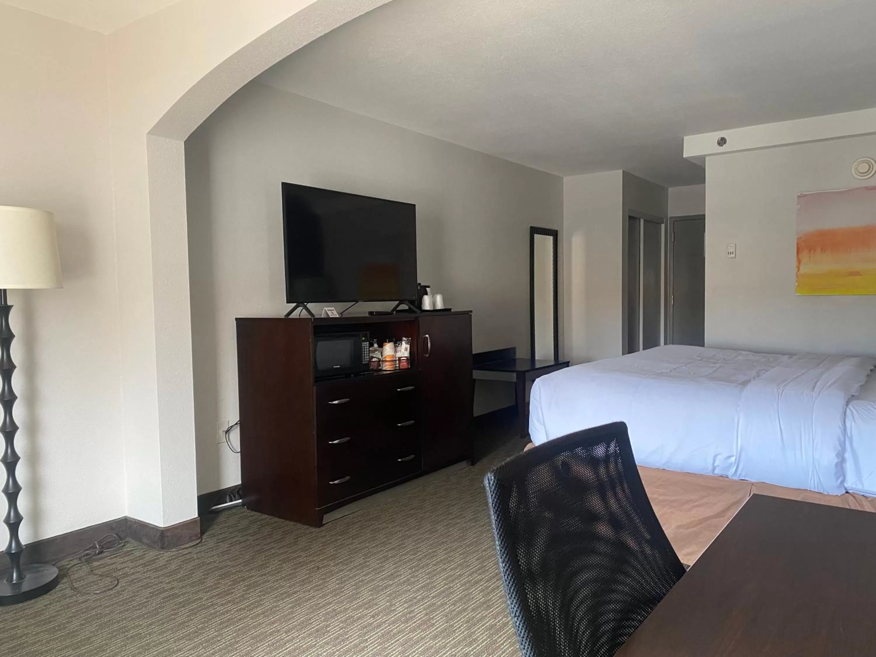 Bed in Comfort Inn Conover-Hickory