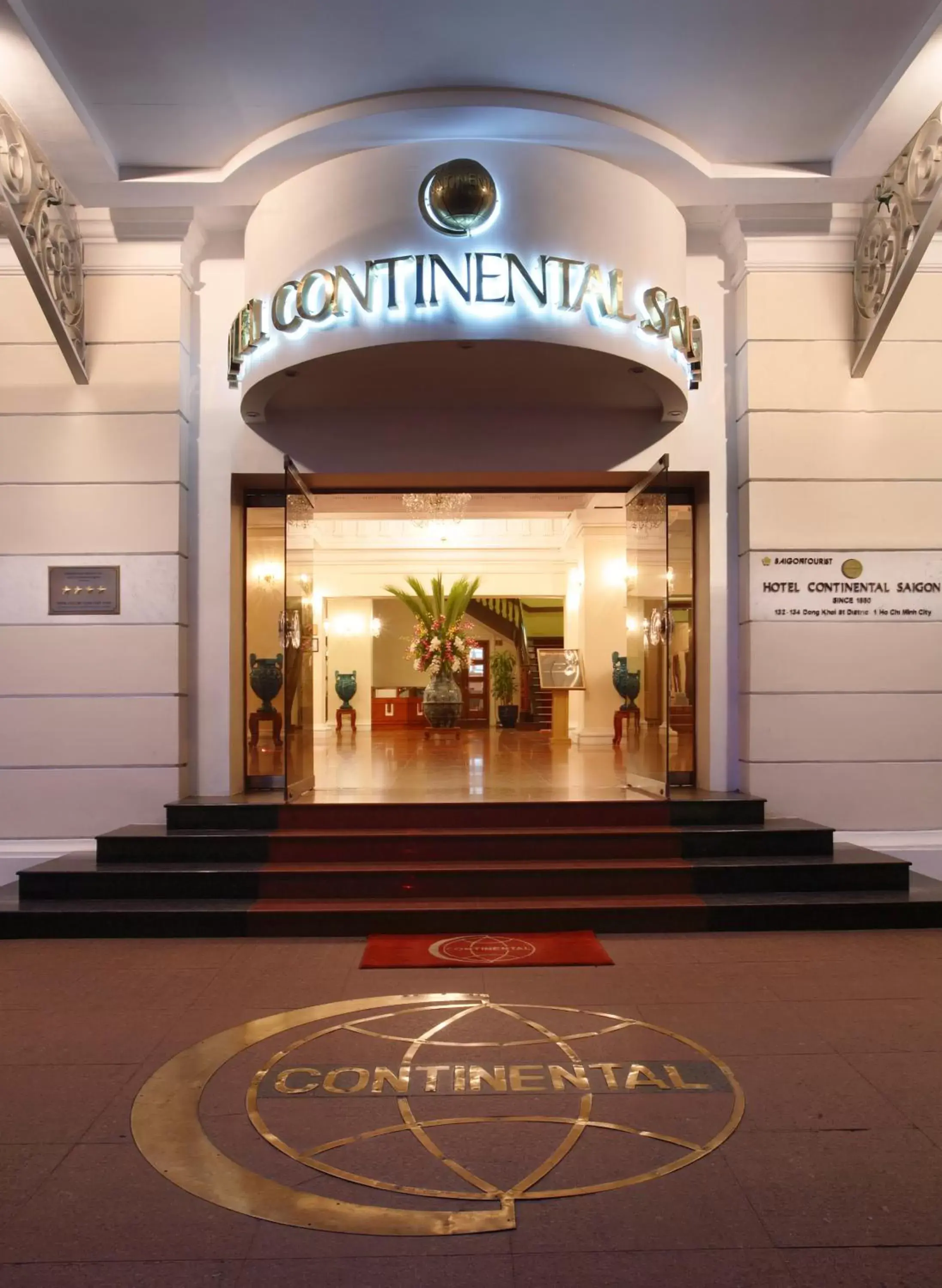 Facade/entrance in Hotel Continental Saigon Facade/entrance in Hotel Continental Saigon