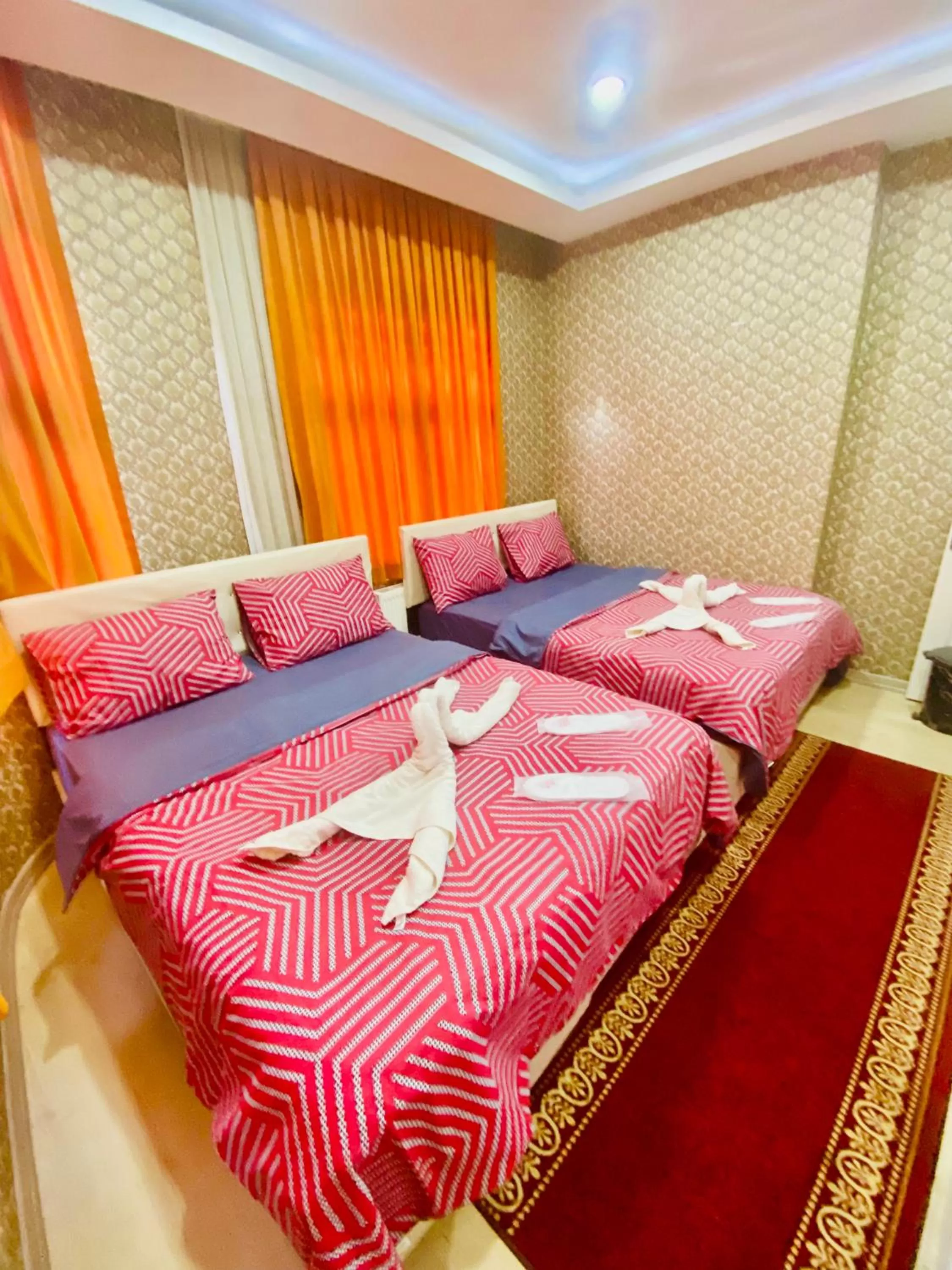 Bedroom, Bed in White Suites Hotel İstanbul