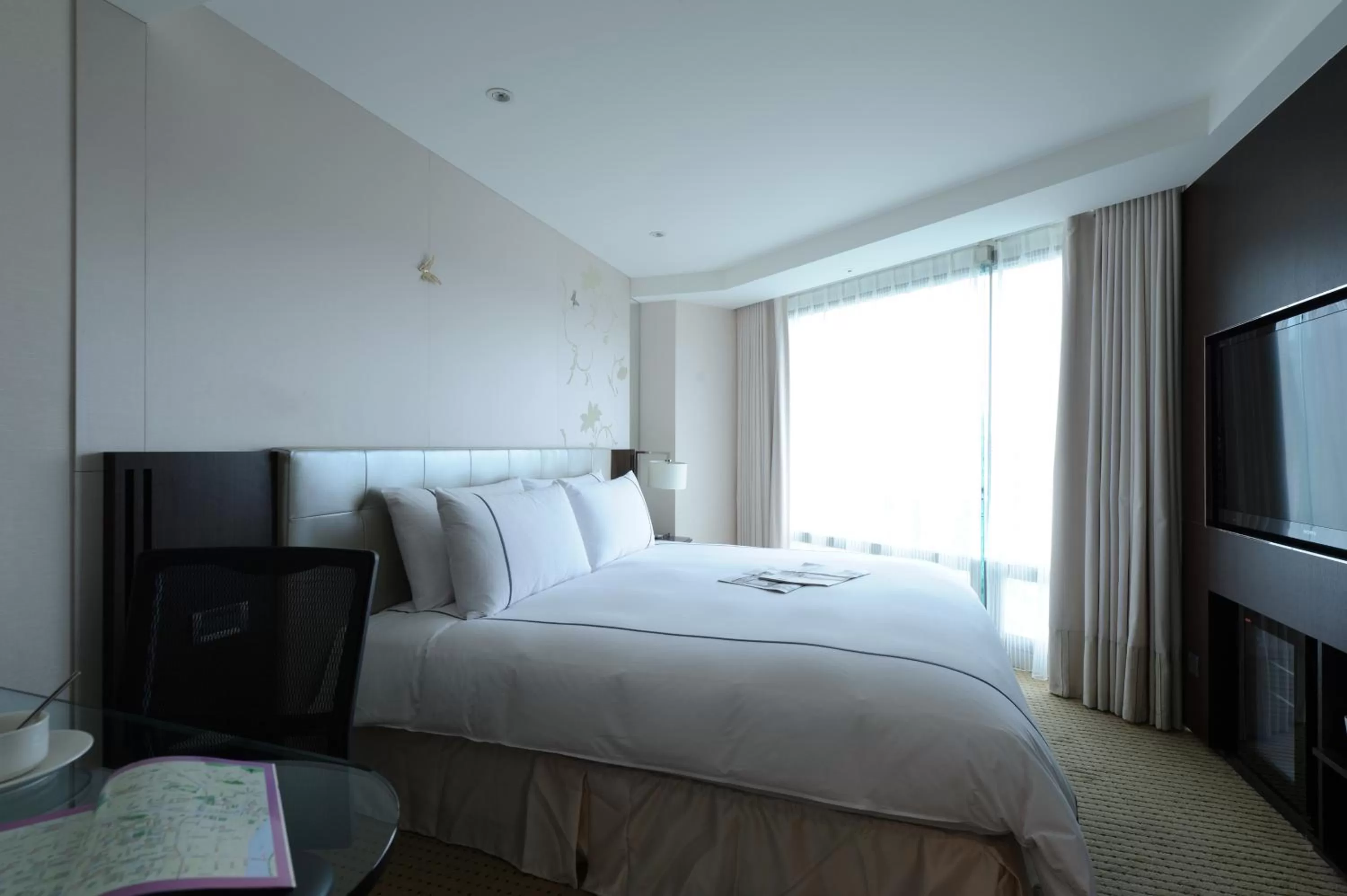 Photo of the whole room, Bed in K Hotel Taipei Dunnan