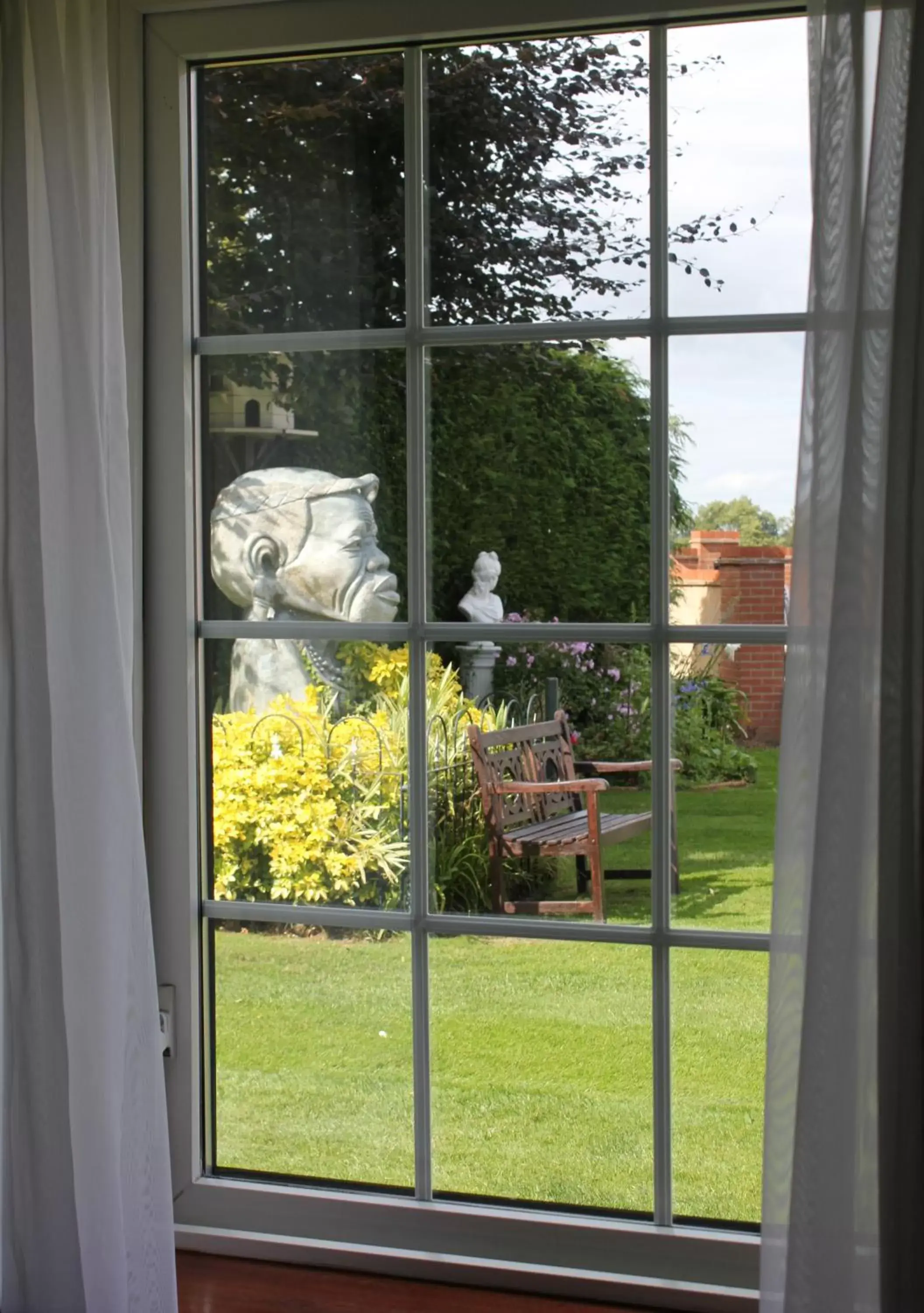 Garden view in Old Rectory Hotel, Crostwick