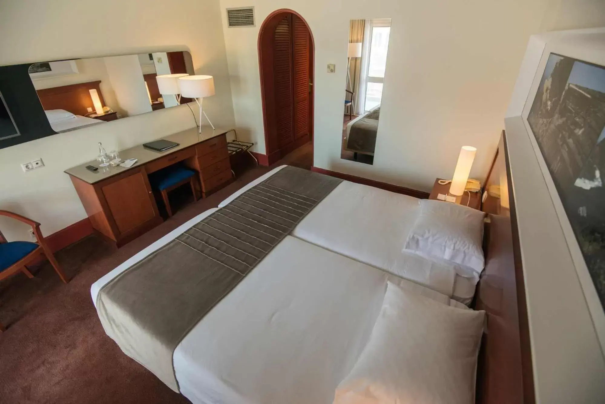 Twin Room in Azoris Faial Garden – Resort Hotel