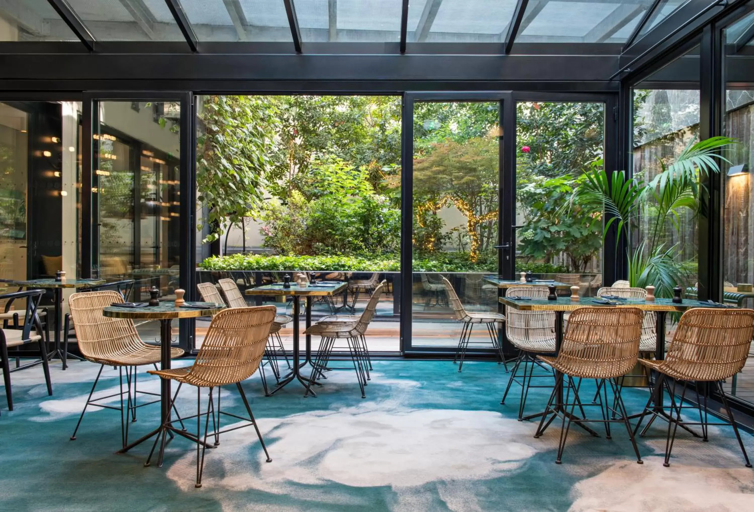 Restaurant/places to eat in Hotel Parister Piscine & Spa Restaurant/places to eat in Hotel Parister Piscine & Spa