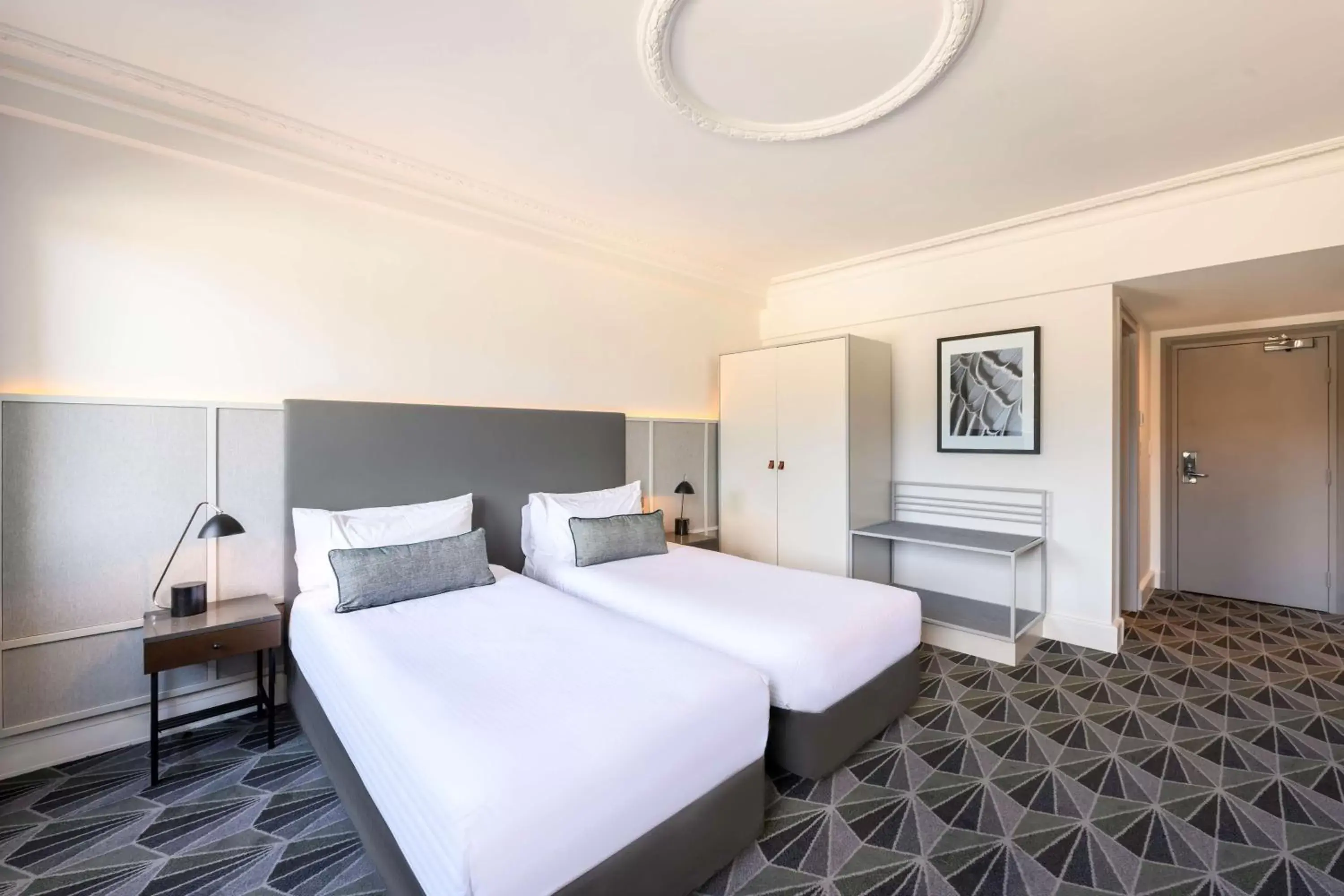 Bedroom, Bed in The Savoy Hotel on Little Collins Melbourne