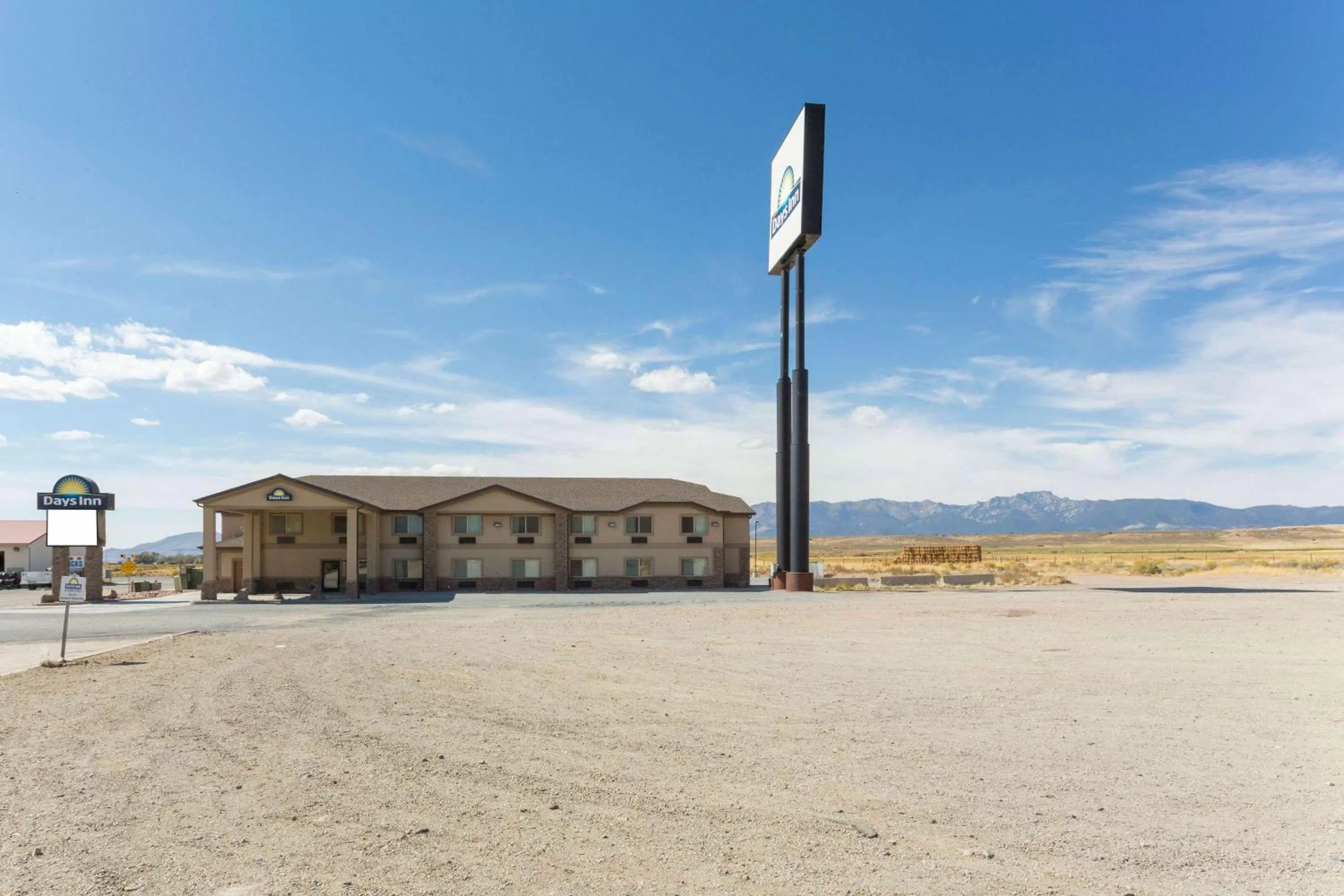 Property building in Days Inn by Wyndham Beaver