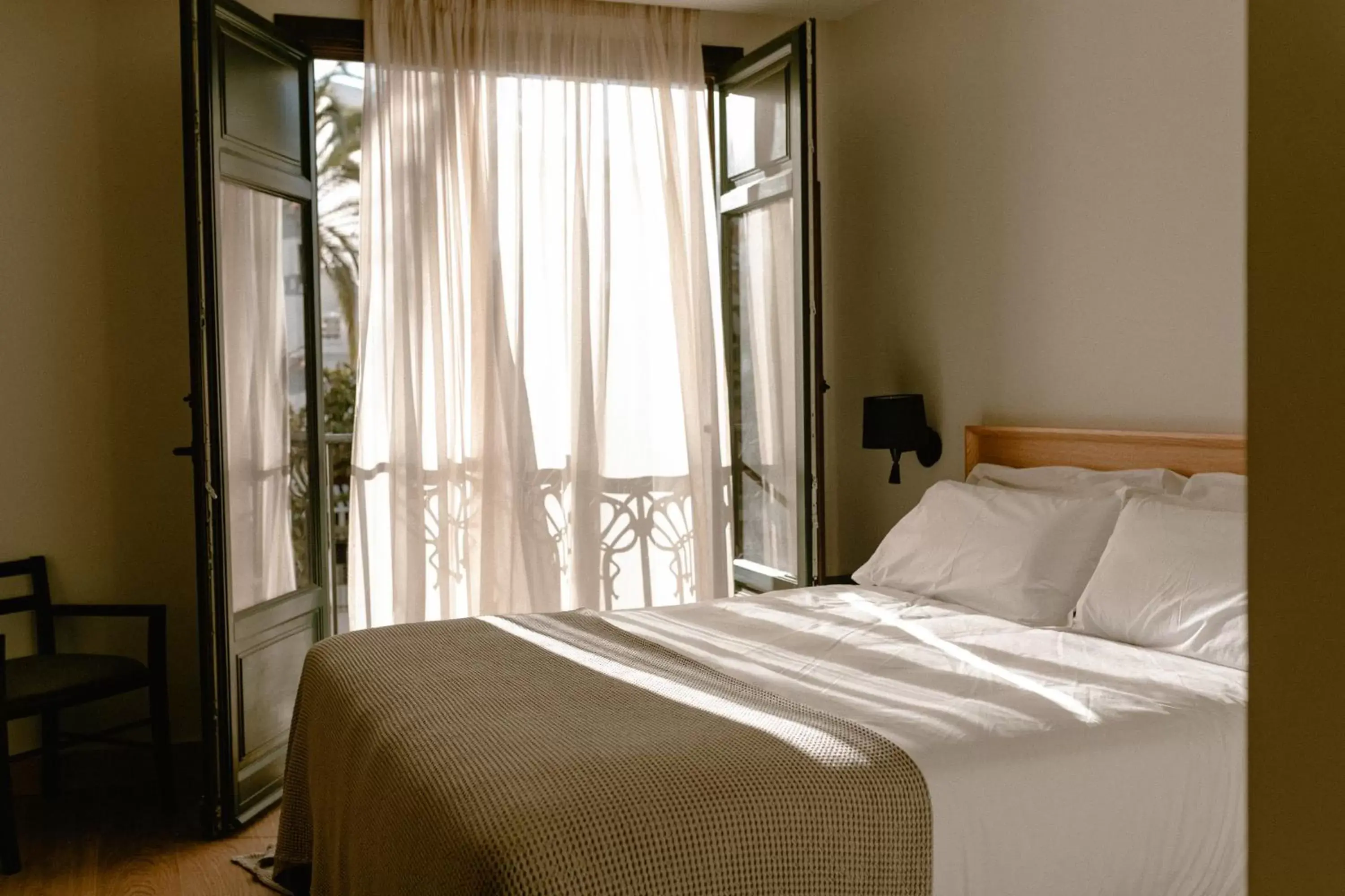 Double or Twin Room in Hotel Estepona Plaza
