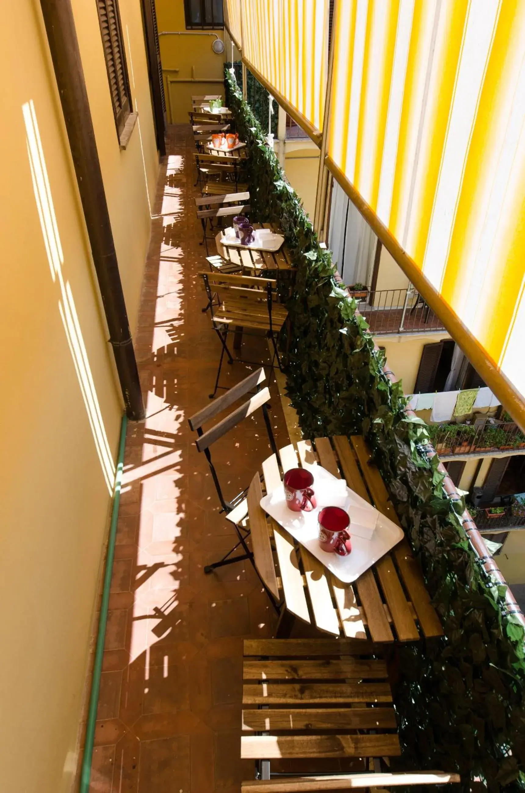 Balcony/Terrace, Restaurant/Places to Eat in Gemme Di Roma Accomodation