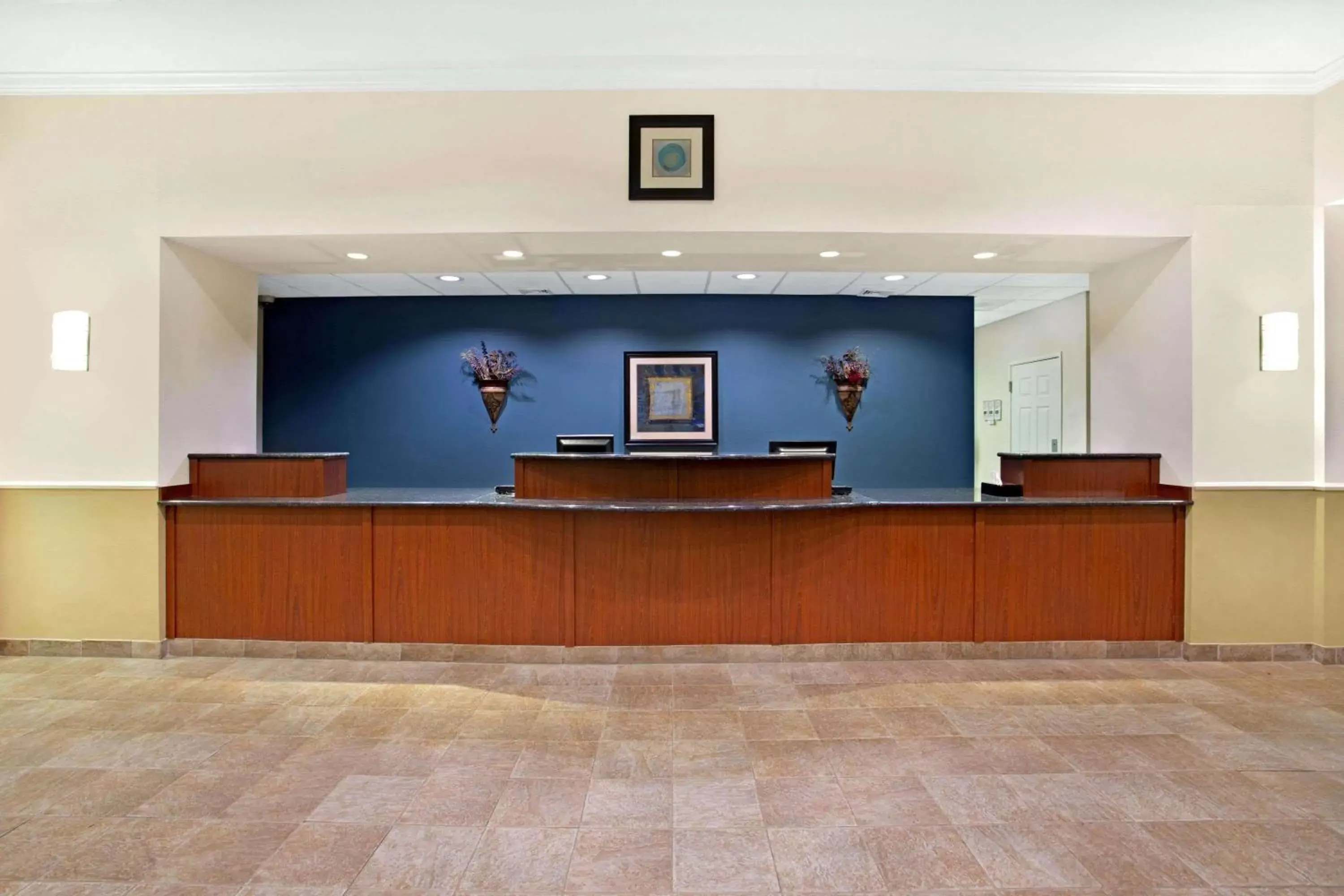 Lobby or reception, Lobby/Reception in La Quinta by Wyndham Stonington-Mystic Area