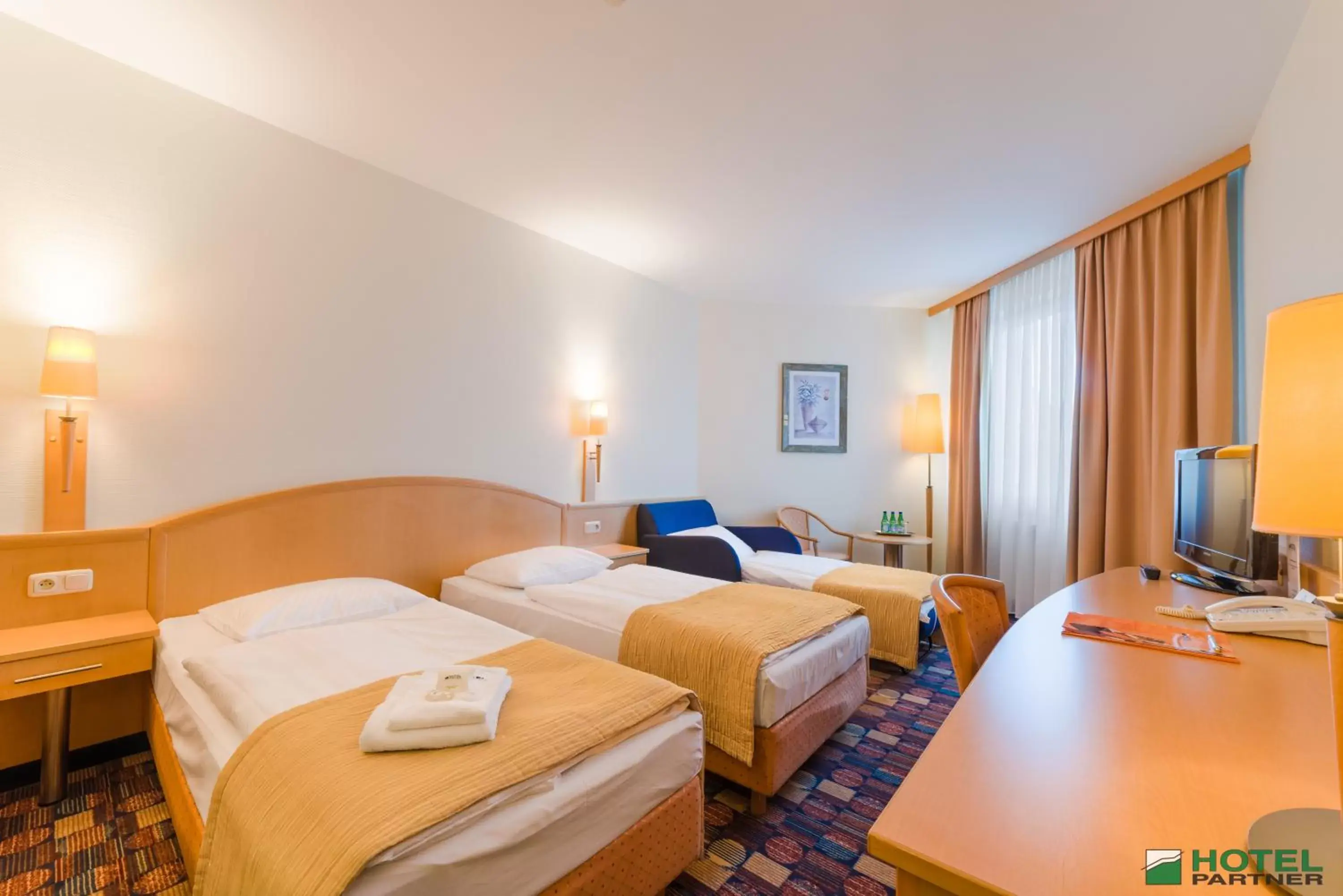 Photo of the whole room, Bed in Hotel Partner Photo of the whole room, Bed in Hotel Partner