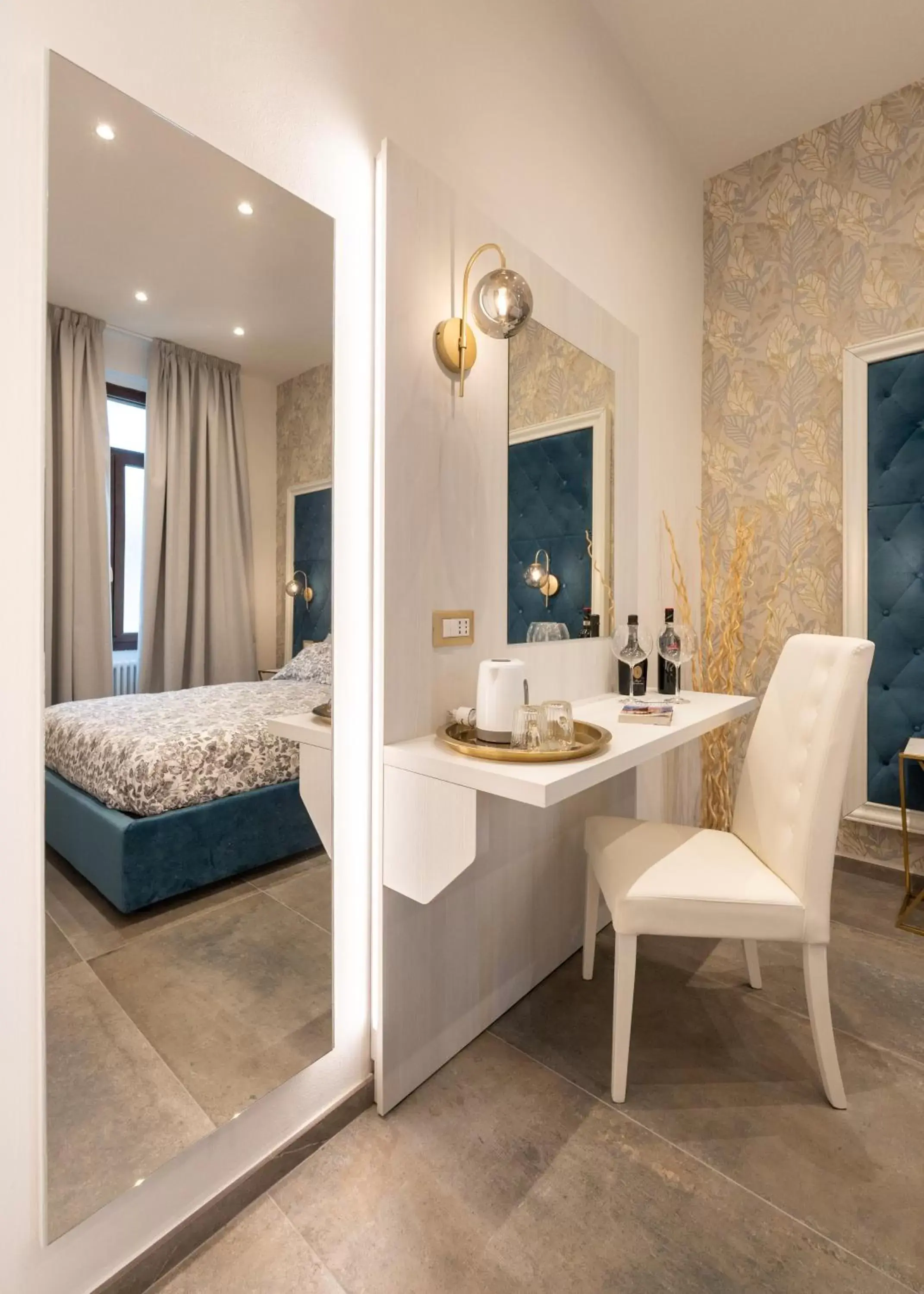 Bedroom, Bathroom in Hotel Bellavista