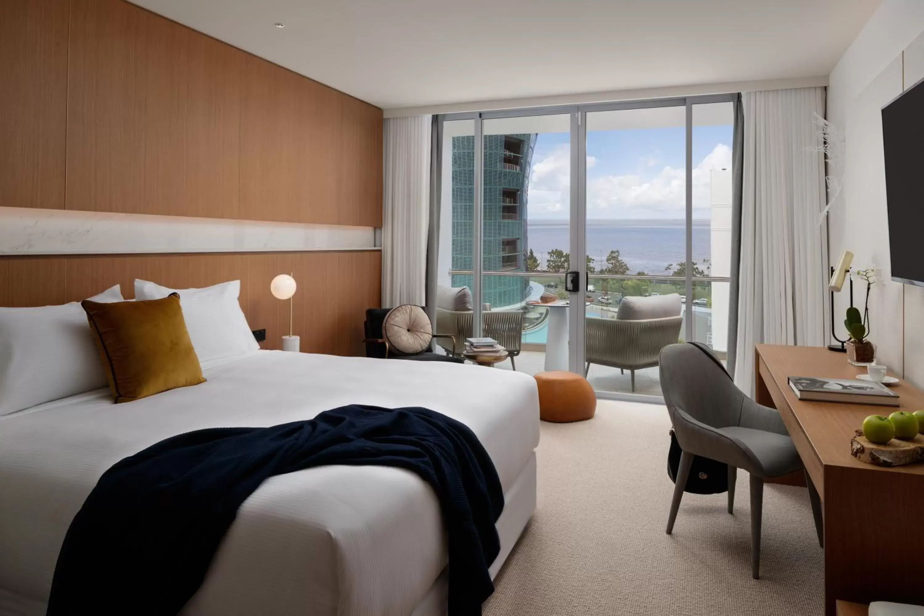 Sea view, Bed in Crystalbrook Riley Sea view, Bed in Crystalbrook Riley