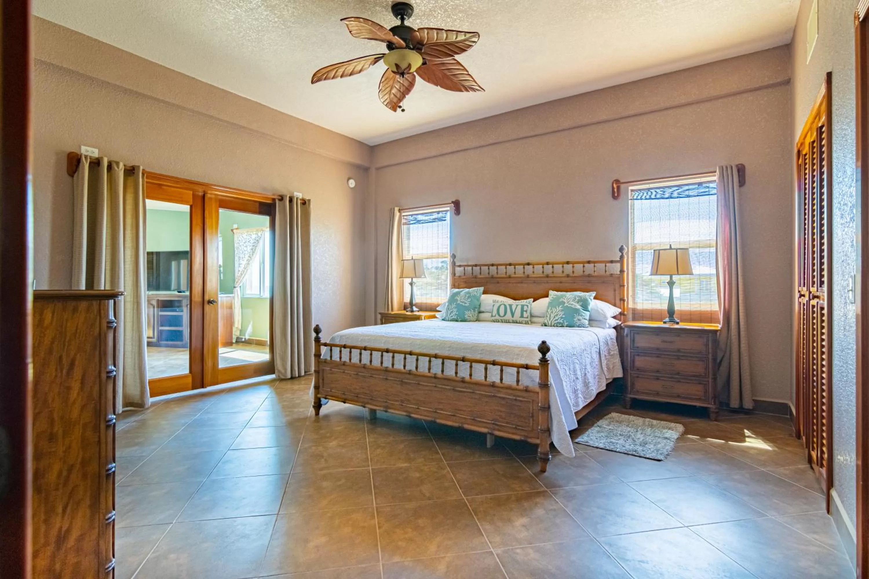 Bed in Lighthouse Beach Villas