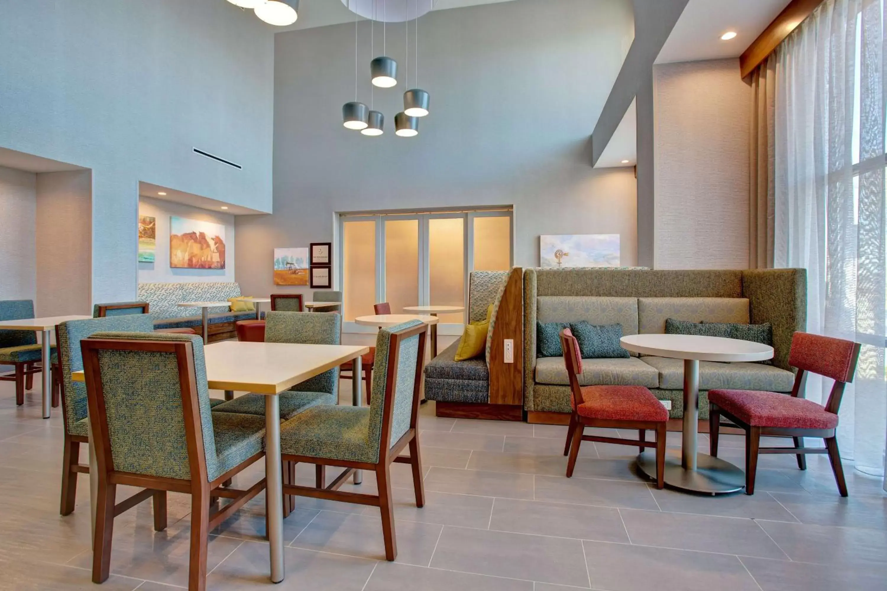 Lobby or reception, Restaurant/Places to Eat in Hampton Inn & Suites Borger