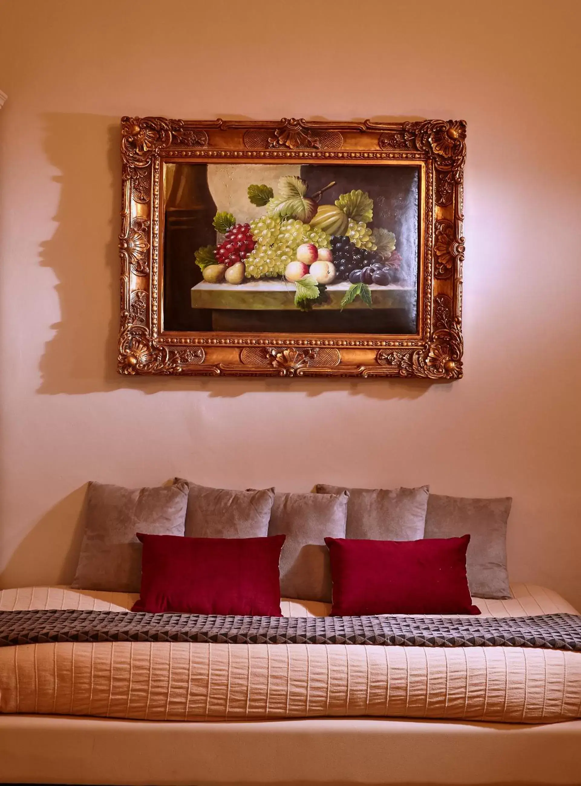 Decorative detail, Seating Area in Villa Tower Inn