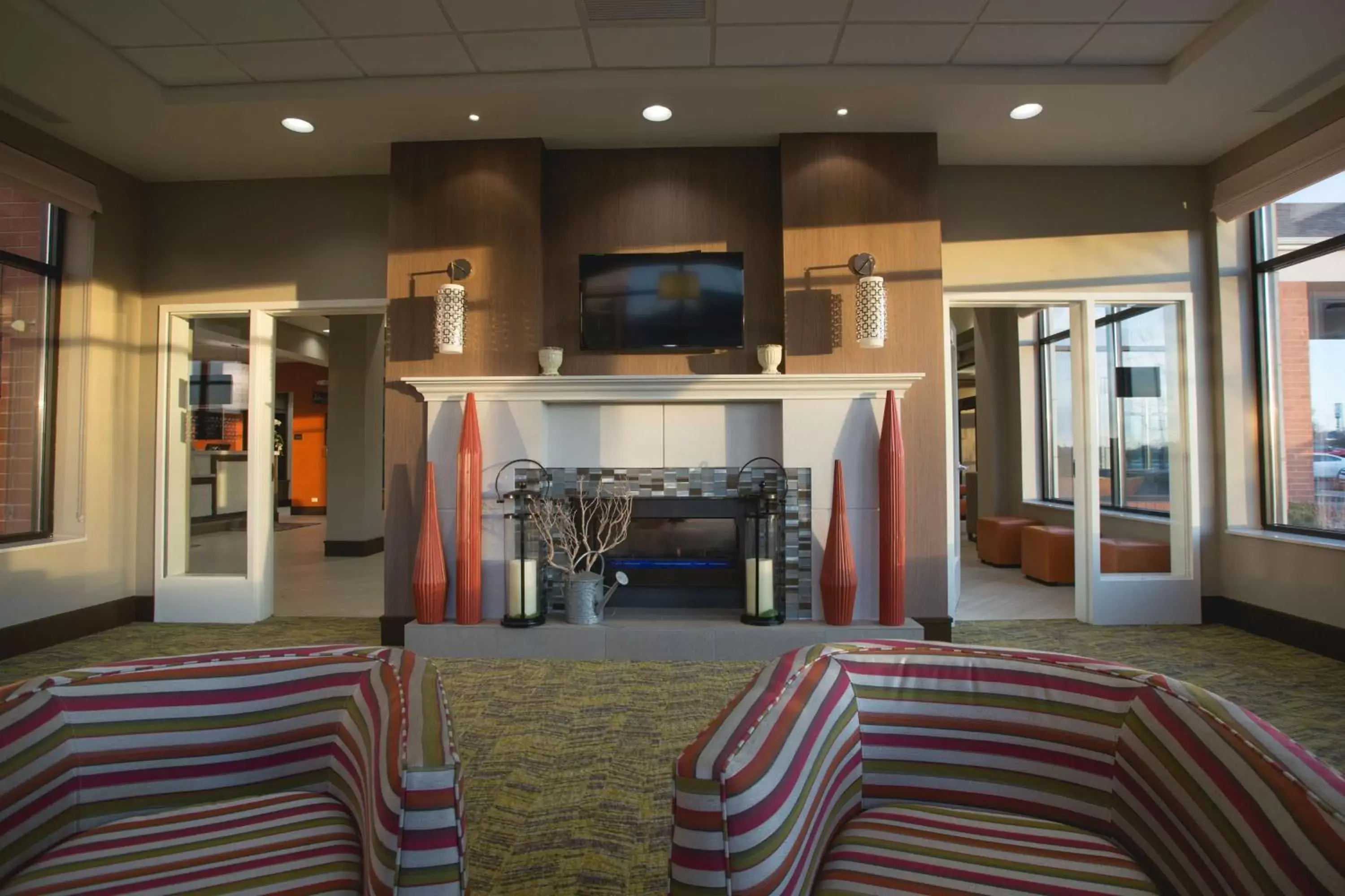 Lobby or reception, Seating Area in Hilton Garden Inn Bolingbrook I-55