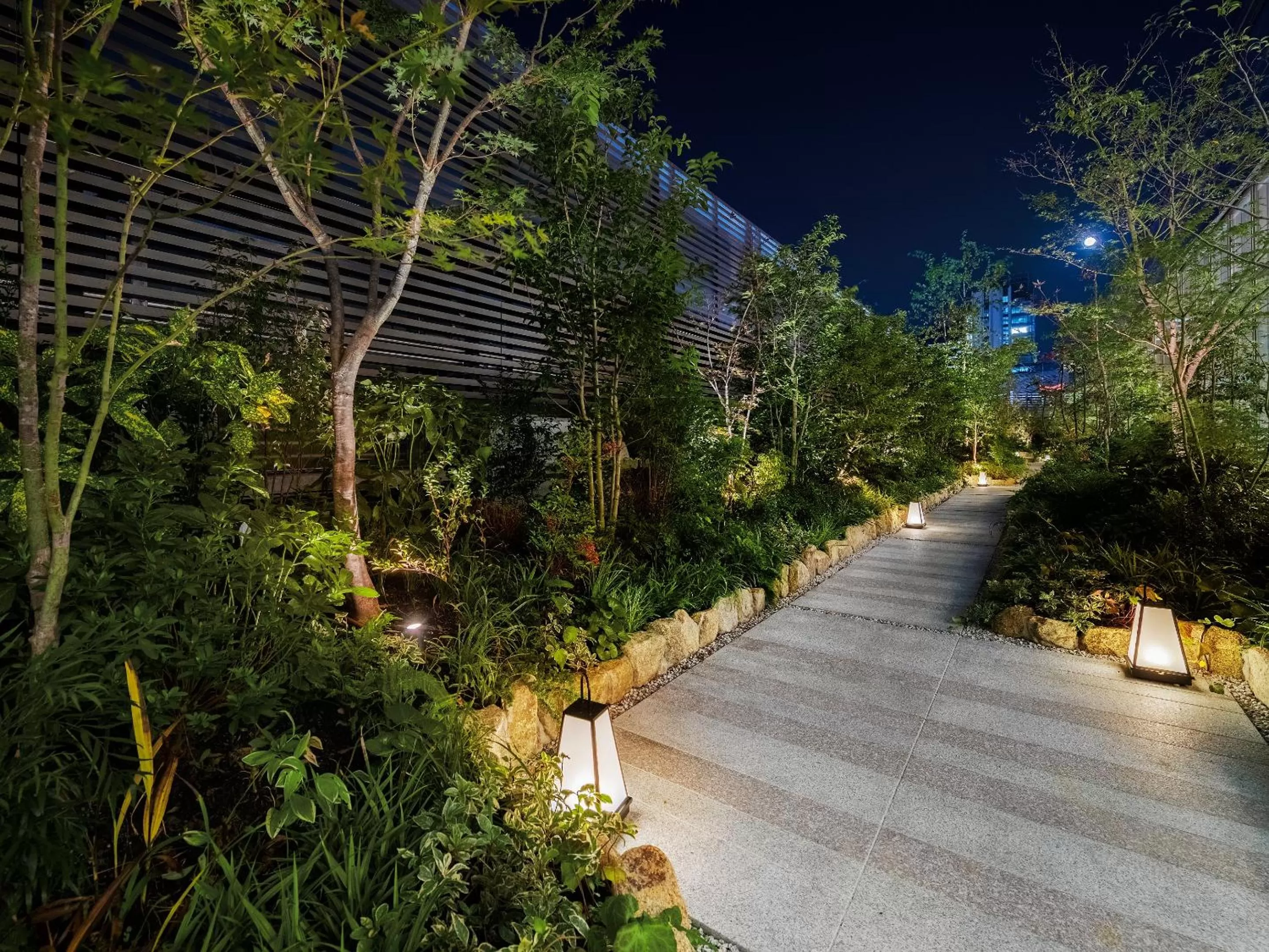 Night in Hotel Hankyu RESPIRE OSAKA