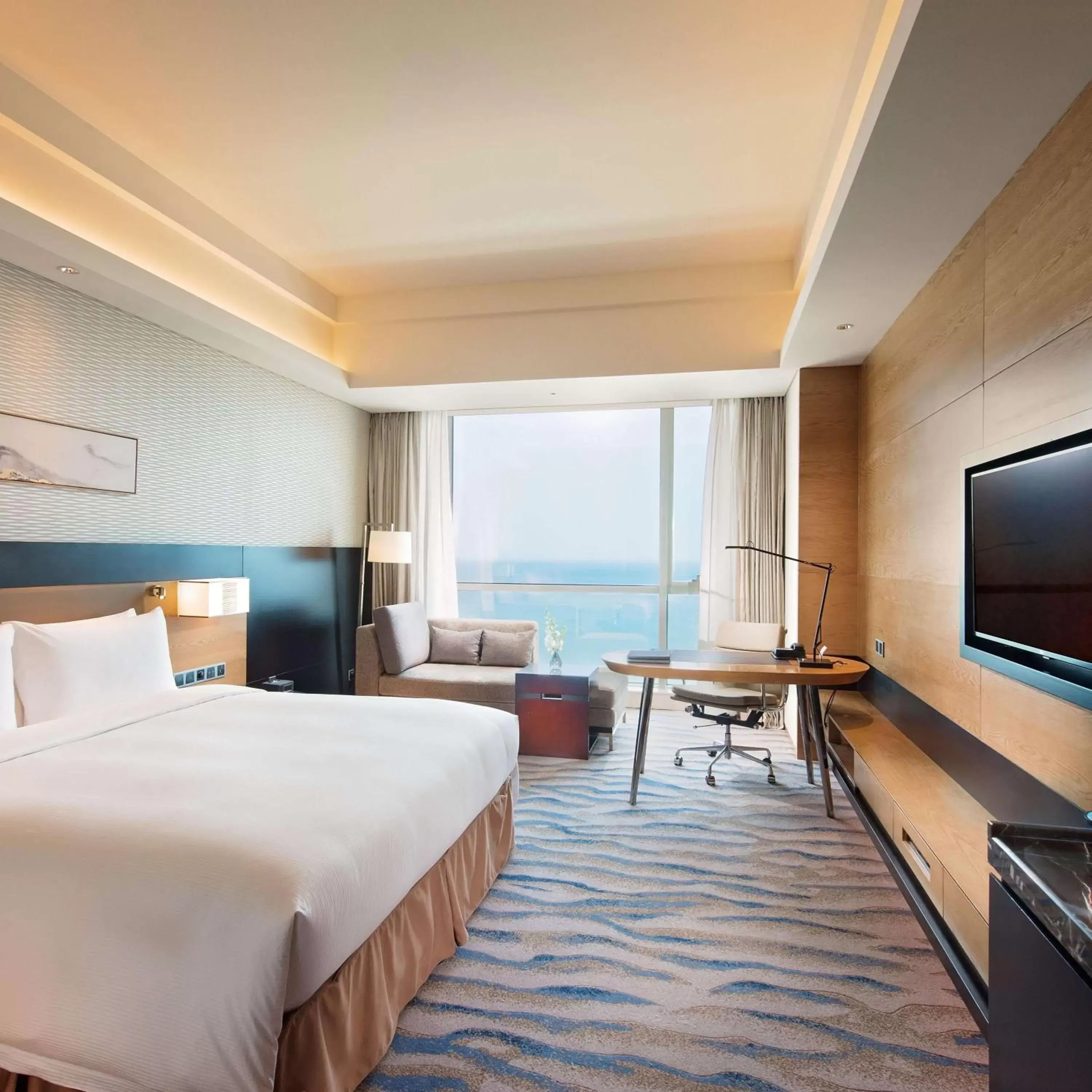 Bed in Hilton Yantai Golden Coast