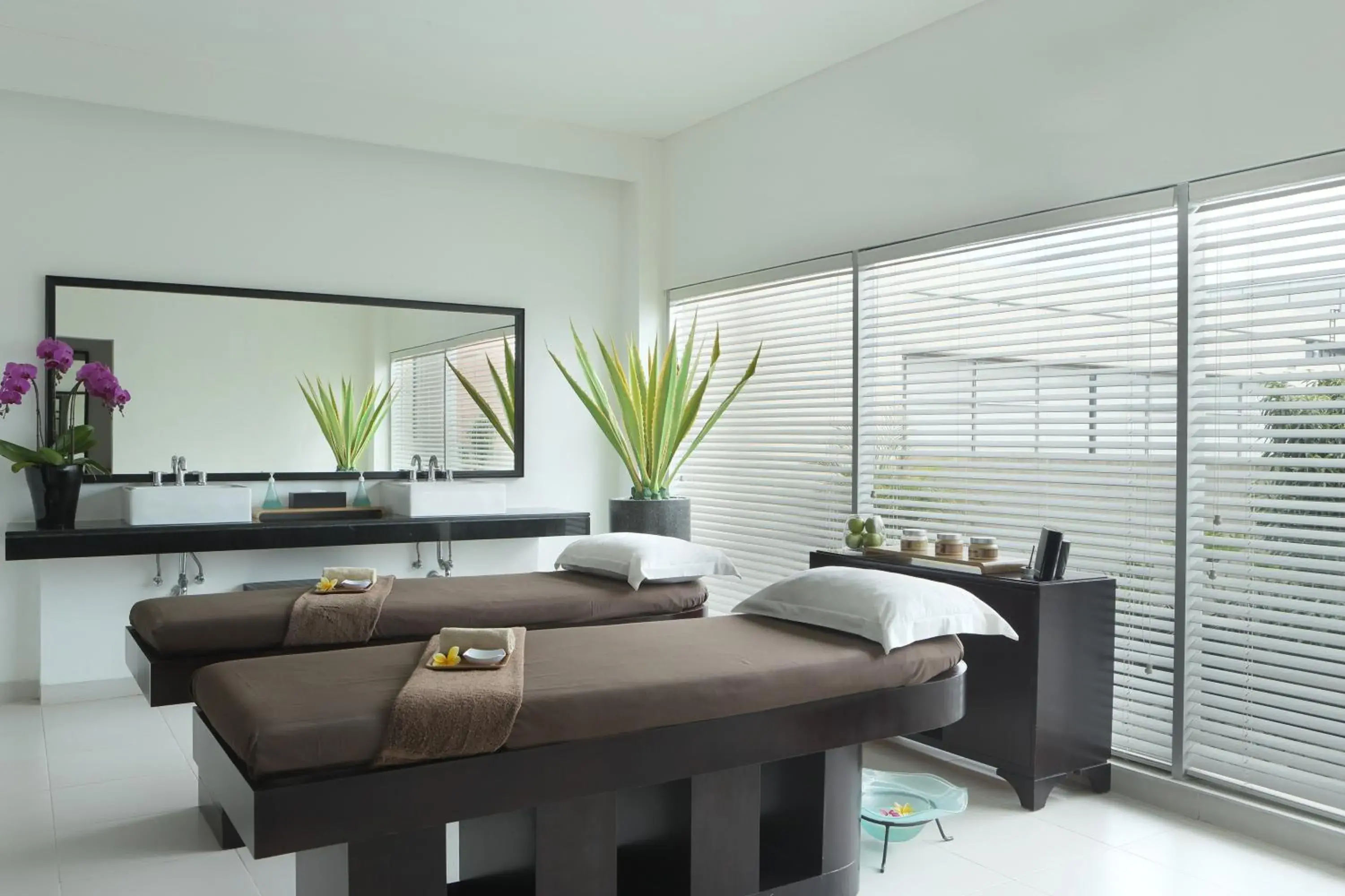 Spa and wellness centre/facilities in Hotel Santika Bogor Spa and wellness centre/facilities in Hotel Santika Bogor