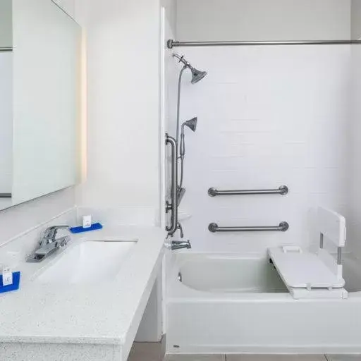 Bathroom in Holiday Inn Express Hotel & Suites Lafayette South, an IHG Hotel