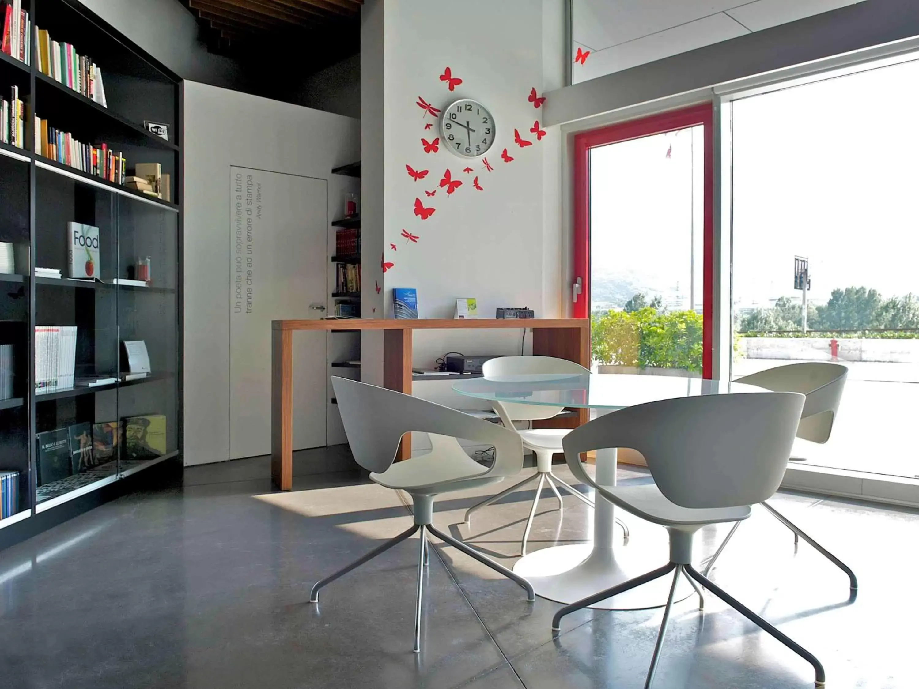 Property building, Dining Area in Mercure Nerocubo Rovereto